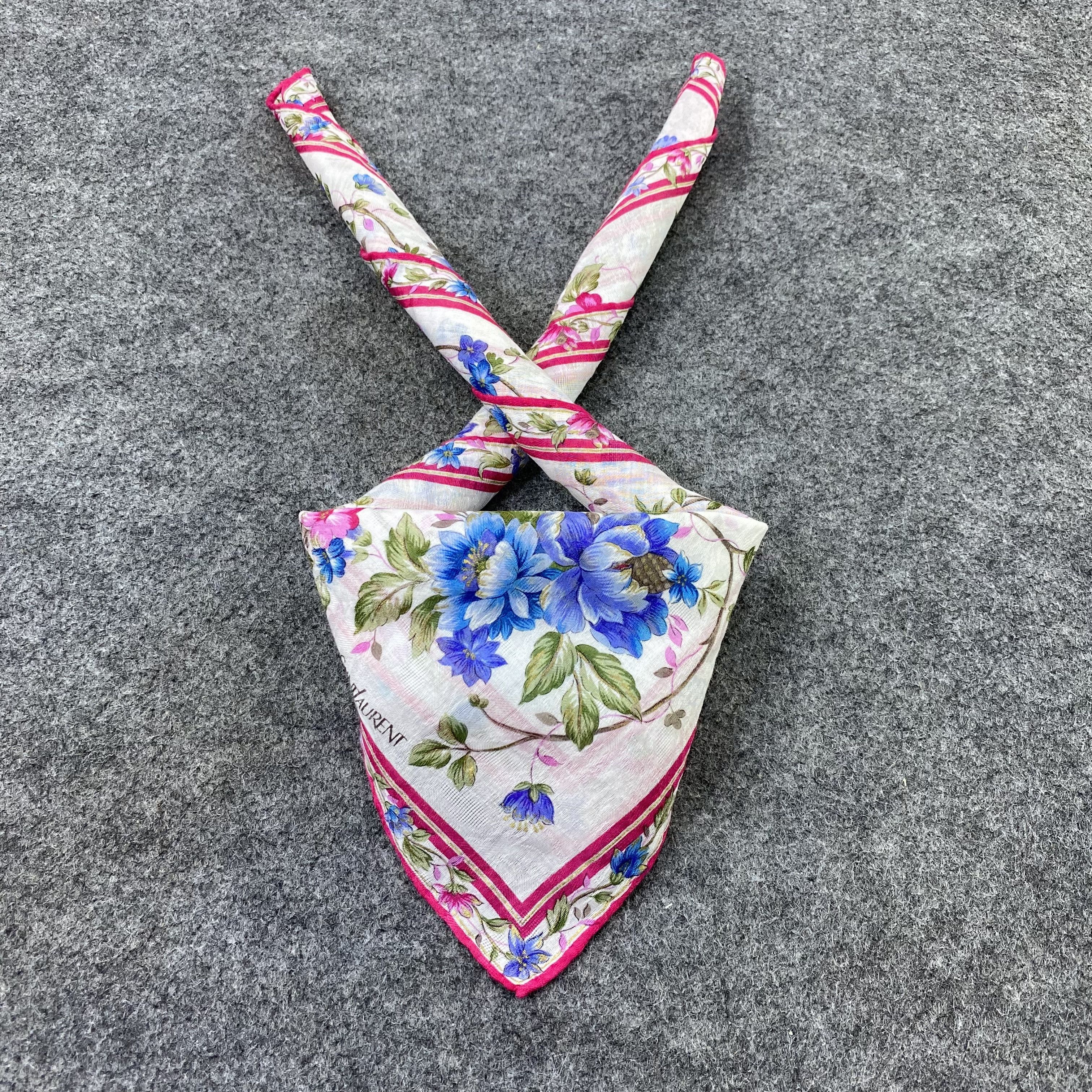 Yves Saint Laurent Yves Saint Laurent Handkerchief Neckerchief Bandana-B1760 Size ONE SIZE - 2 Thumbnail