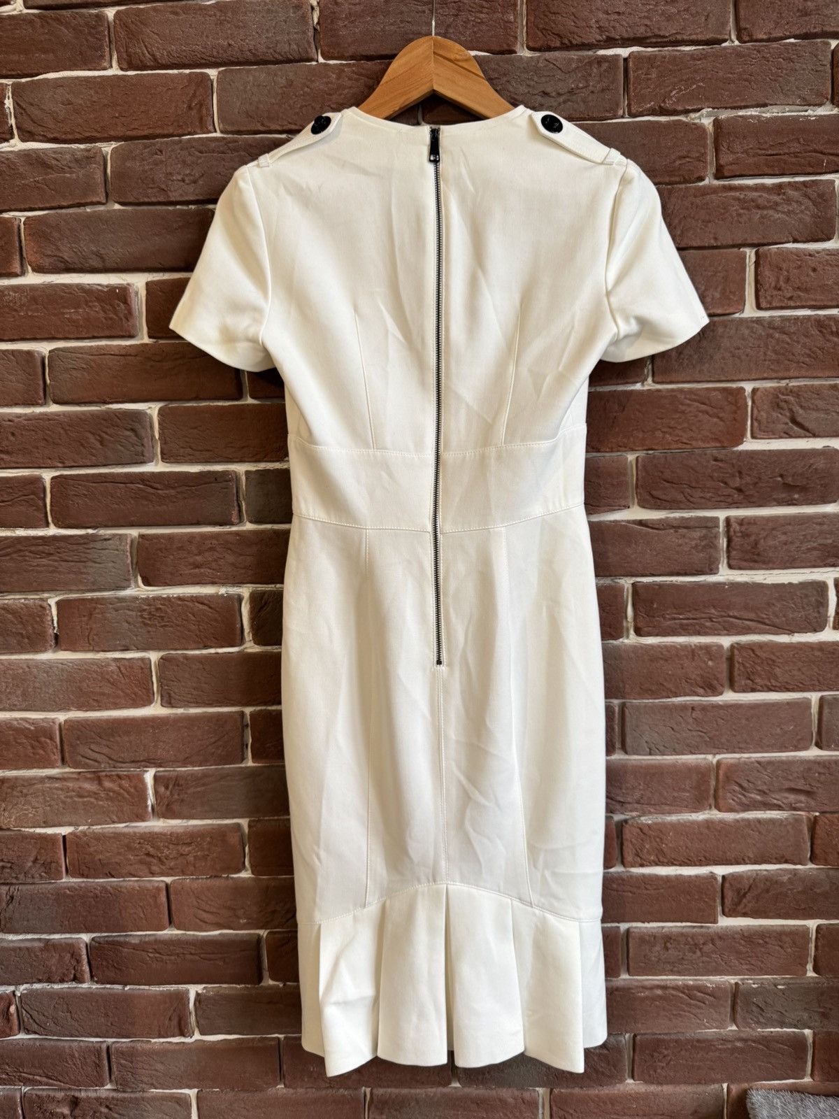 Burberry Vintage Y2K Burberry Luxury Dress Designer 36IT White Size XS / US 0-2 / IT 36-38 - 2 Thumbnail