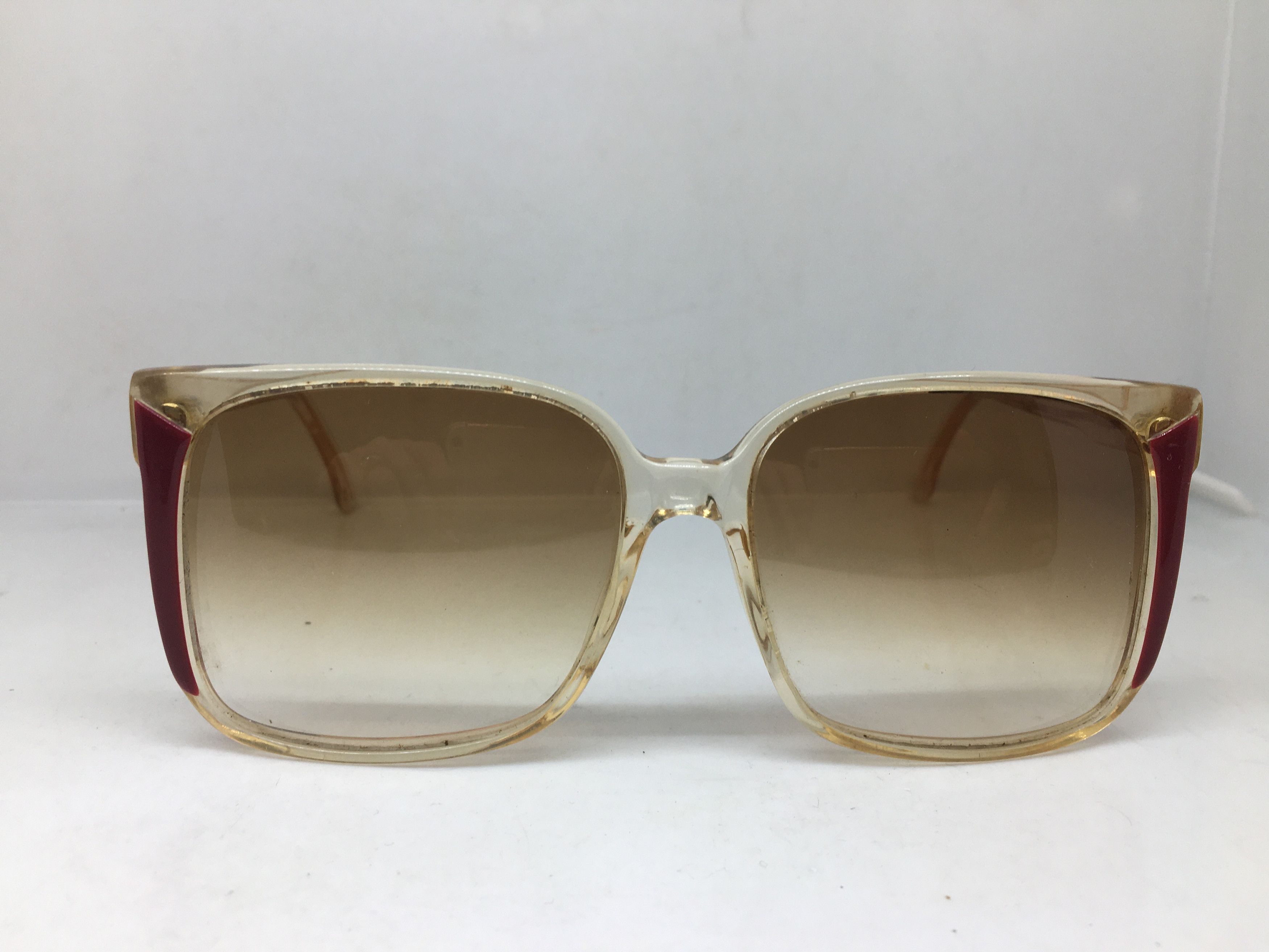 Vintage Vintage Elegance Clear Acetate Sunglasses Frame Italy Size ONE SIZE - 1 Thumbnail