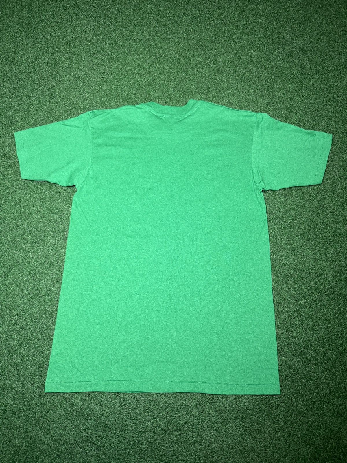 Vintage Vintage Erie Otters OHL 90s Hockey Green St Pattys T Shirt Size US M / EU 48-50 / 2 - 4 Thumbnail