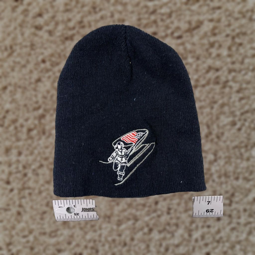 Vintage USA Flag Beanie Toque Adult One Size Blue Knit Embroidered 100% Poly Skier Boy Size ONE SIZE - 1 Thumbnail