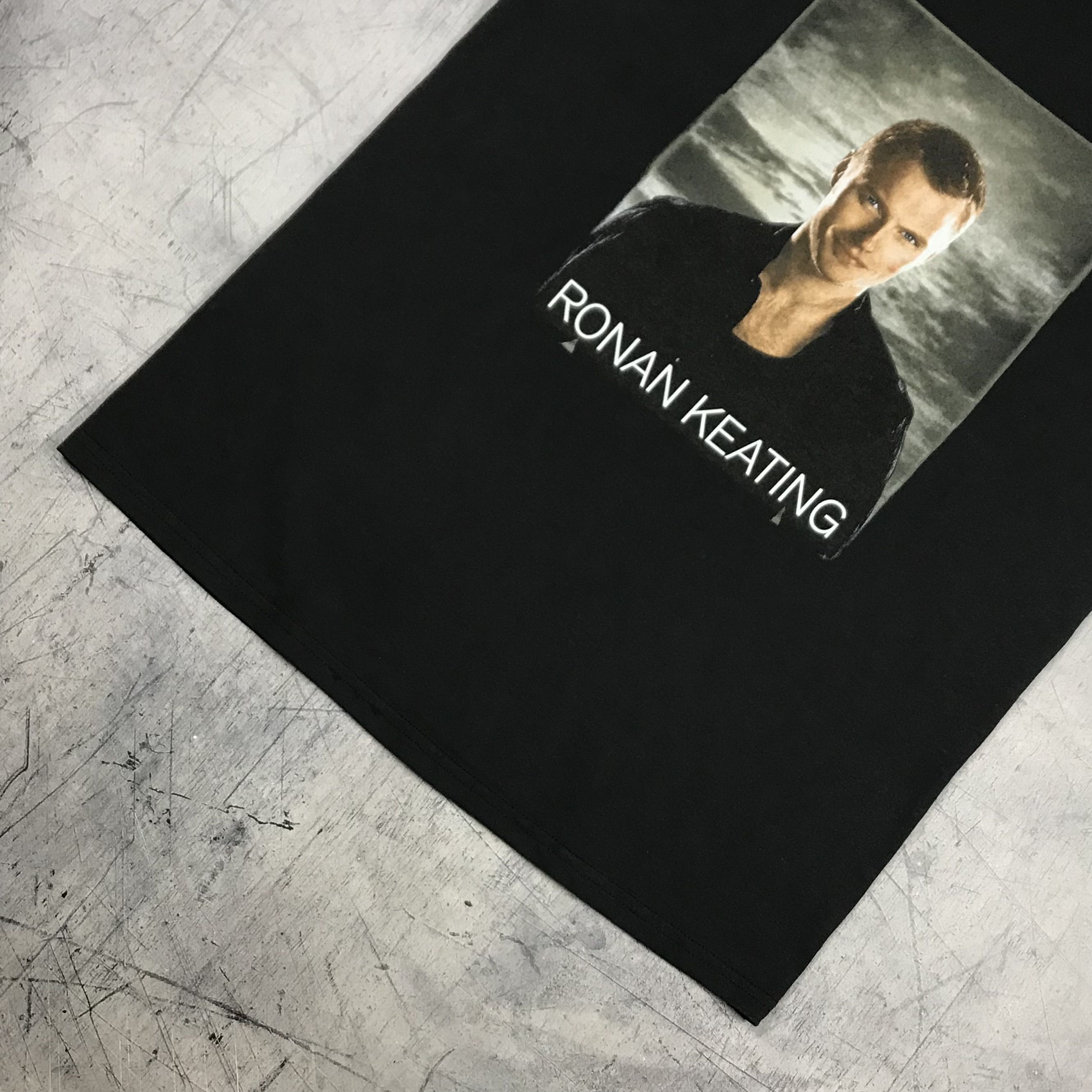 Band Tees 2002 Ronan Patrick John Keating Destination Tour Tee Size US L / EU 52-54 / 3 - 10 Thumbnail