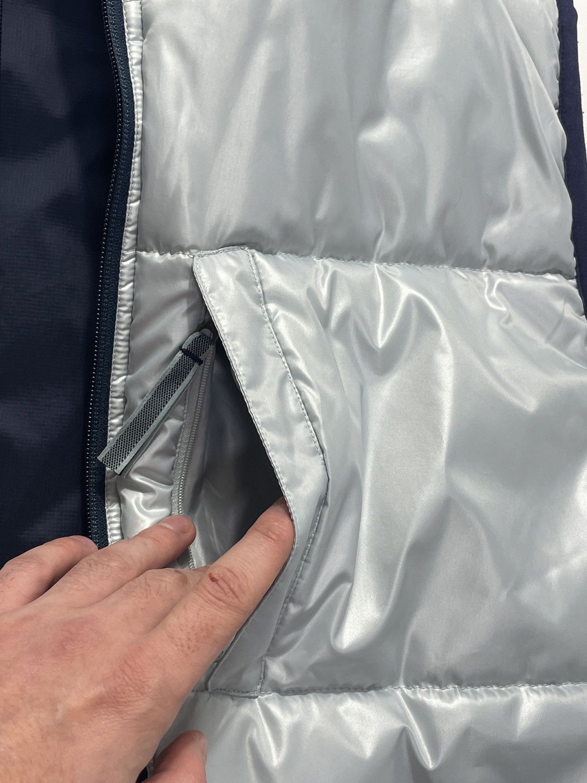 Nike Vintage Nike 90’s Nylon Vest Two-Sided Silver Navy Blue Size US XL / EU 56 / 4 - 12 Thumbnail