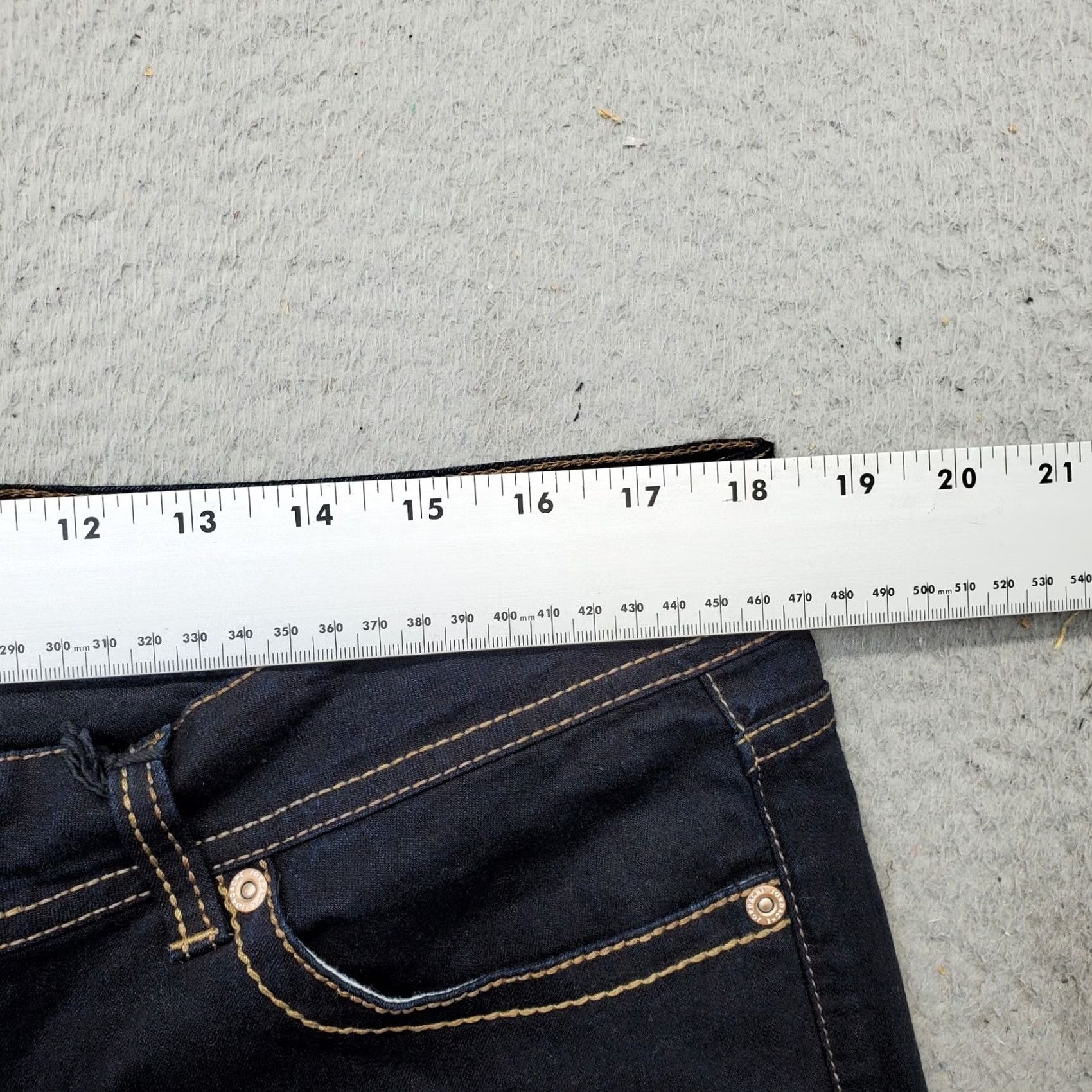 Jordache Jordache Skinny Jeans Womens Size 16 Navy Denim Contrast Stitch Low Rise Jeans Womens Size 16 Navy Denim Size 38" / US 16 / IT 52 - 5 Thumbnail