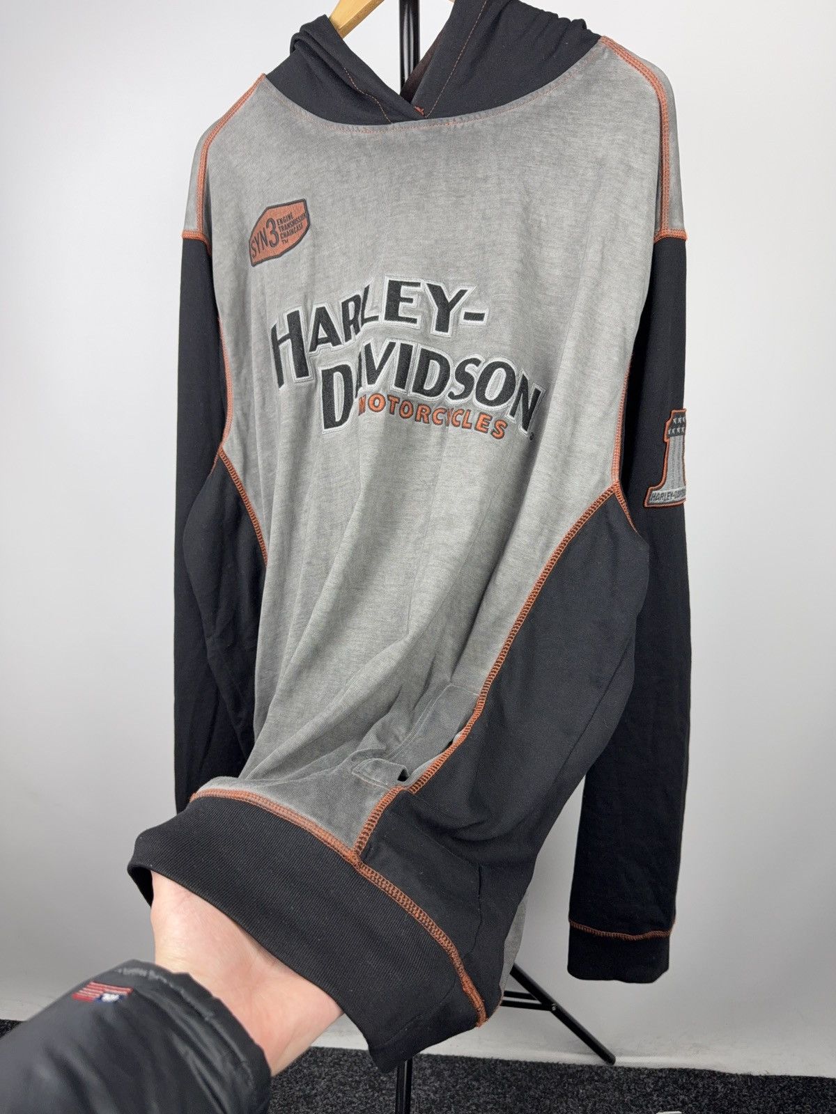 Harley Davidson Retro 00s Harley-Davidson Two-Tone Embroidered Eagle Hoodie Size US XXL / EU 58 / 5 - 4 Thumbnail