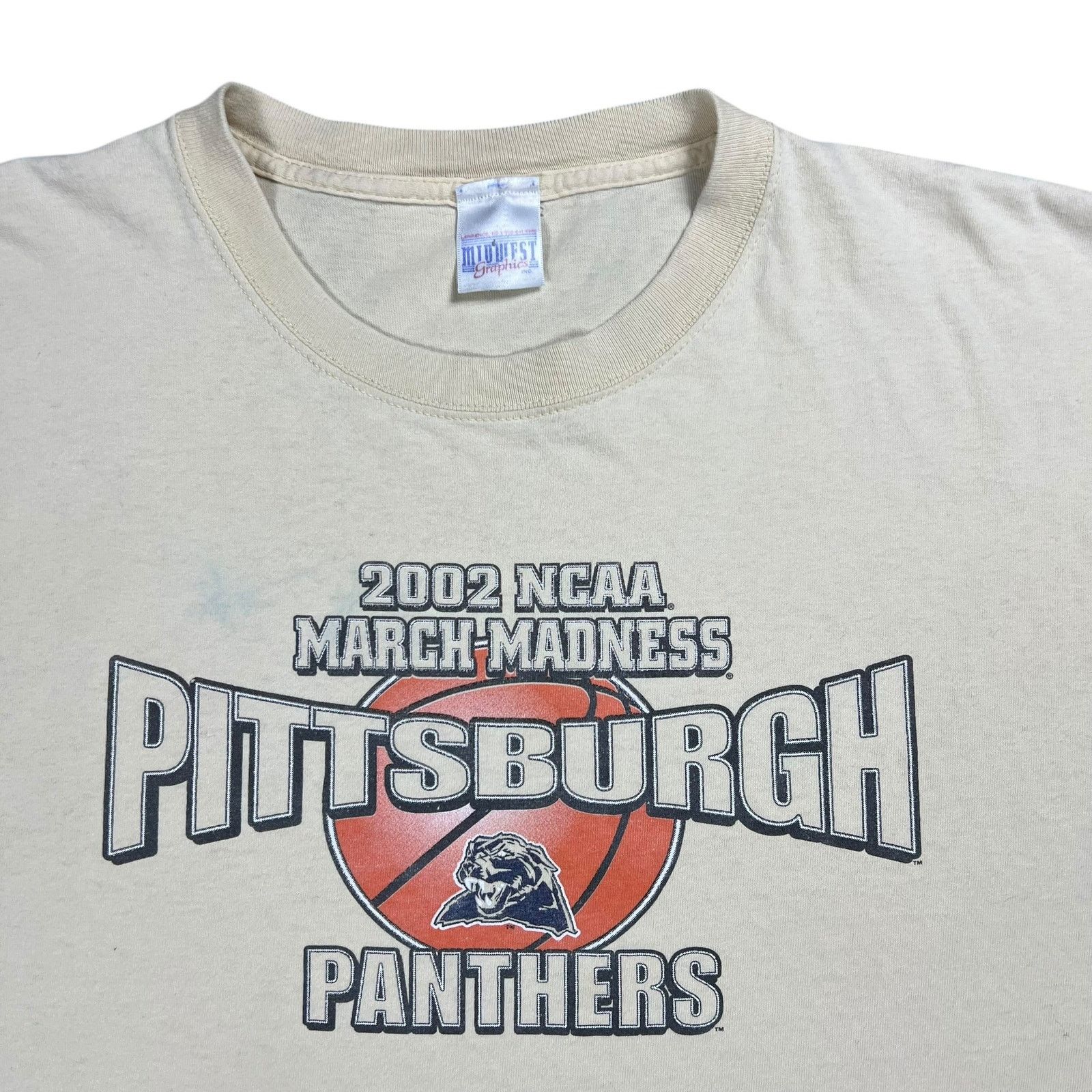 Vintage 2002 Pitt Panthers Basketball March Madness faded tee Size US XL / EU 56 / 4 - 2 Thumbnail