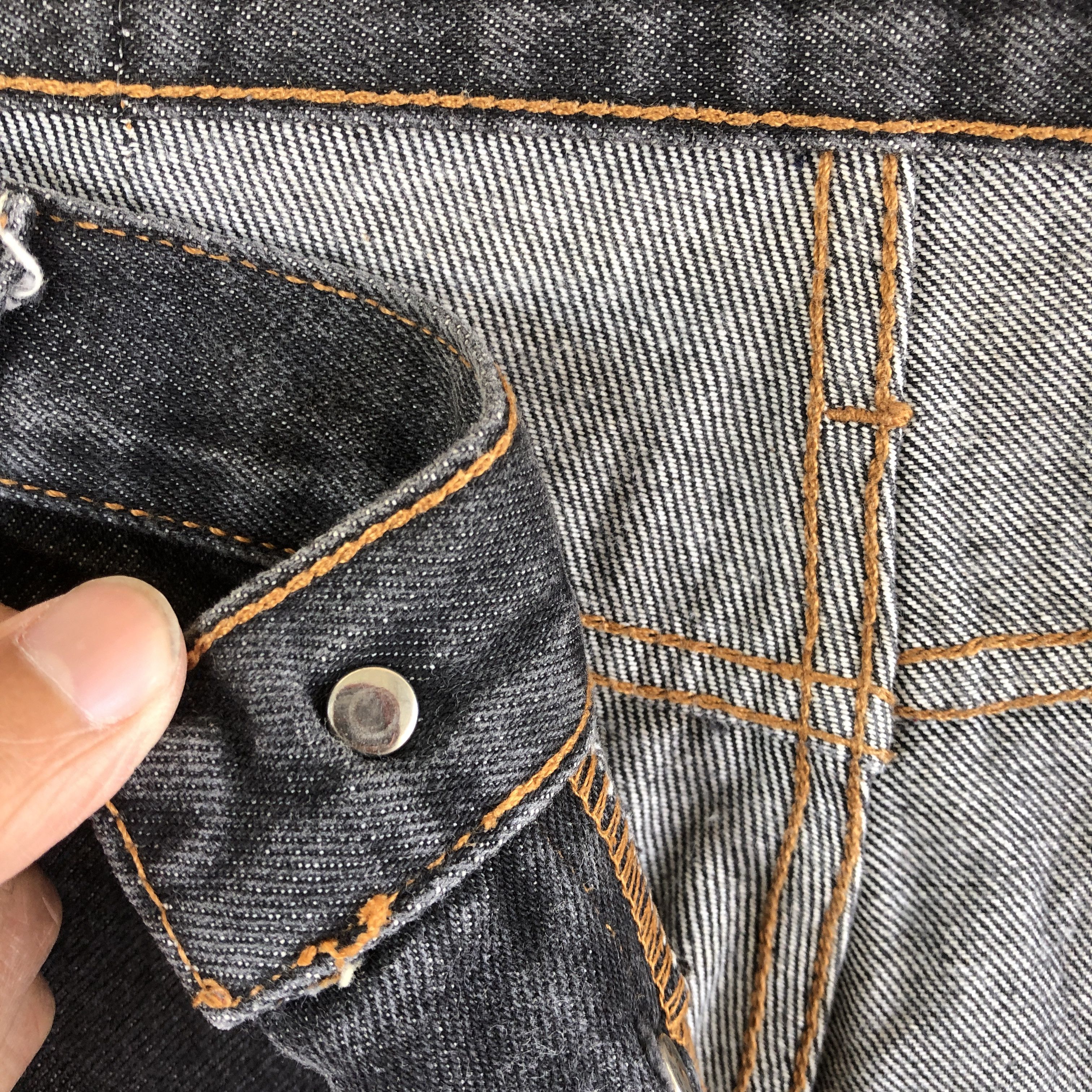 Levi's Vintage Levis 501 Ripped Jeans Levi's Faded Black Denim Size US 38 / EU 54 - 8 Thumbnail