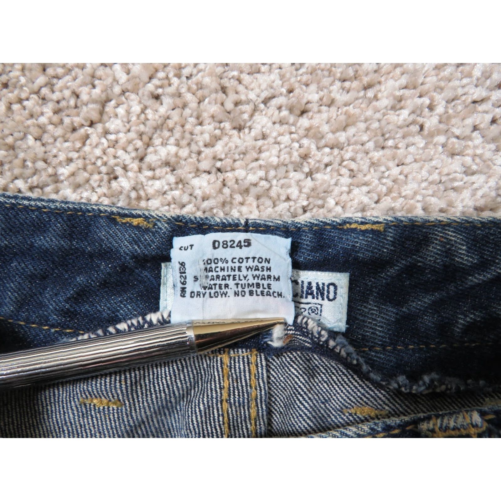 Guess VINTAGE GUESS JEANS Women Dark Blue Tapered 29 26x26.5 Inseam High Rise 5-Pocket Ankle Zip USA 80s 90s Designer Georges Marciano Size 29" - 7 Thumbnail