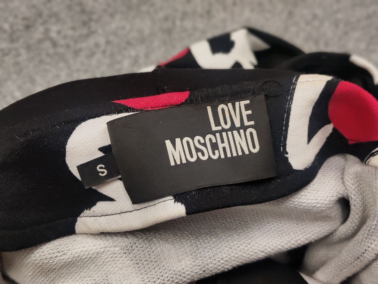 Moschino Love Moschino Authentic Multi Logo Oversized Zip Hoodie Size US S / EU 44-46 / 1 - 8 Thumbnail
