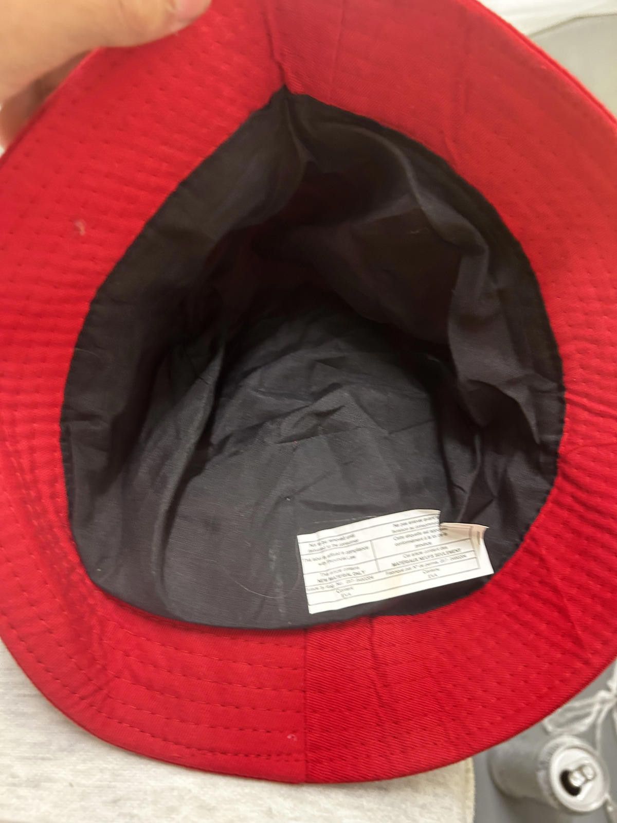 Designer Canada Red Bucket Hat Size ONE SIZE - 3 Thumbnail