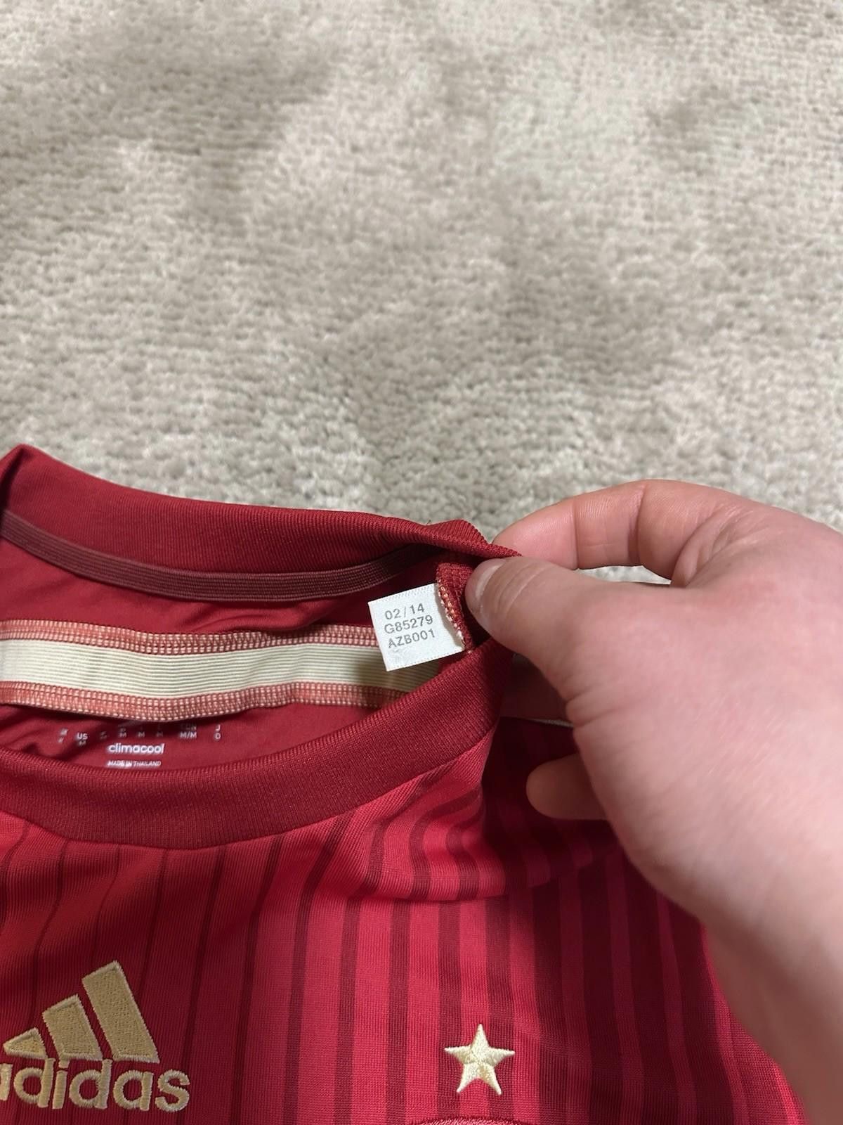 Adidas SPAIN 2014 2015 HOME FOOTBALL SHIRT SOCCER JERSEY ADIDAS M Size US M / EU 48-50 / 2 - 3 Thumbnail