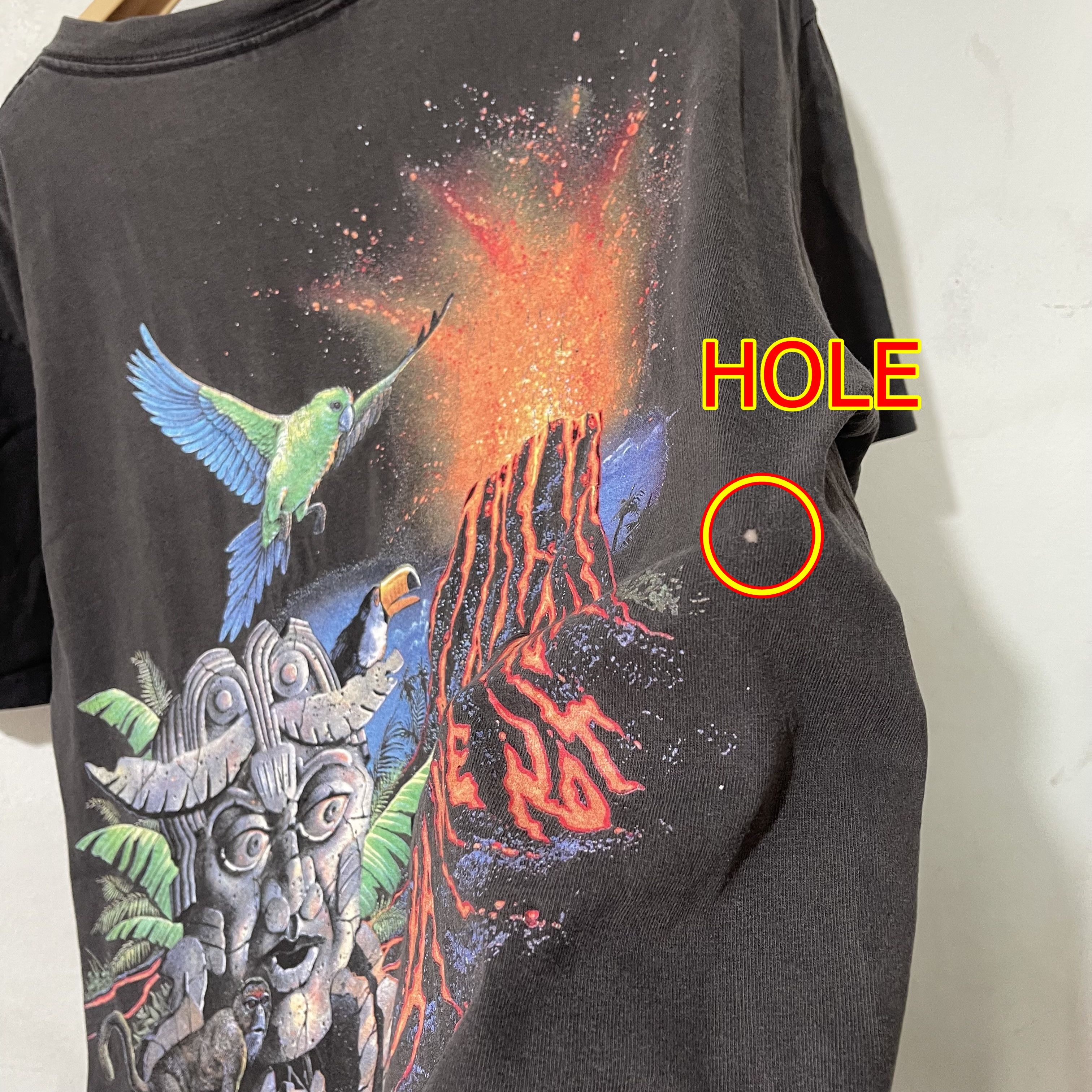 Vintage Vintage 90s Caribbean Soul Tropical Volcano T-Shirt Size US L / EU 52-54 / 3 - 3 Thumbnail