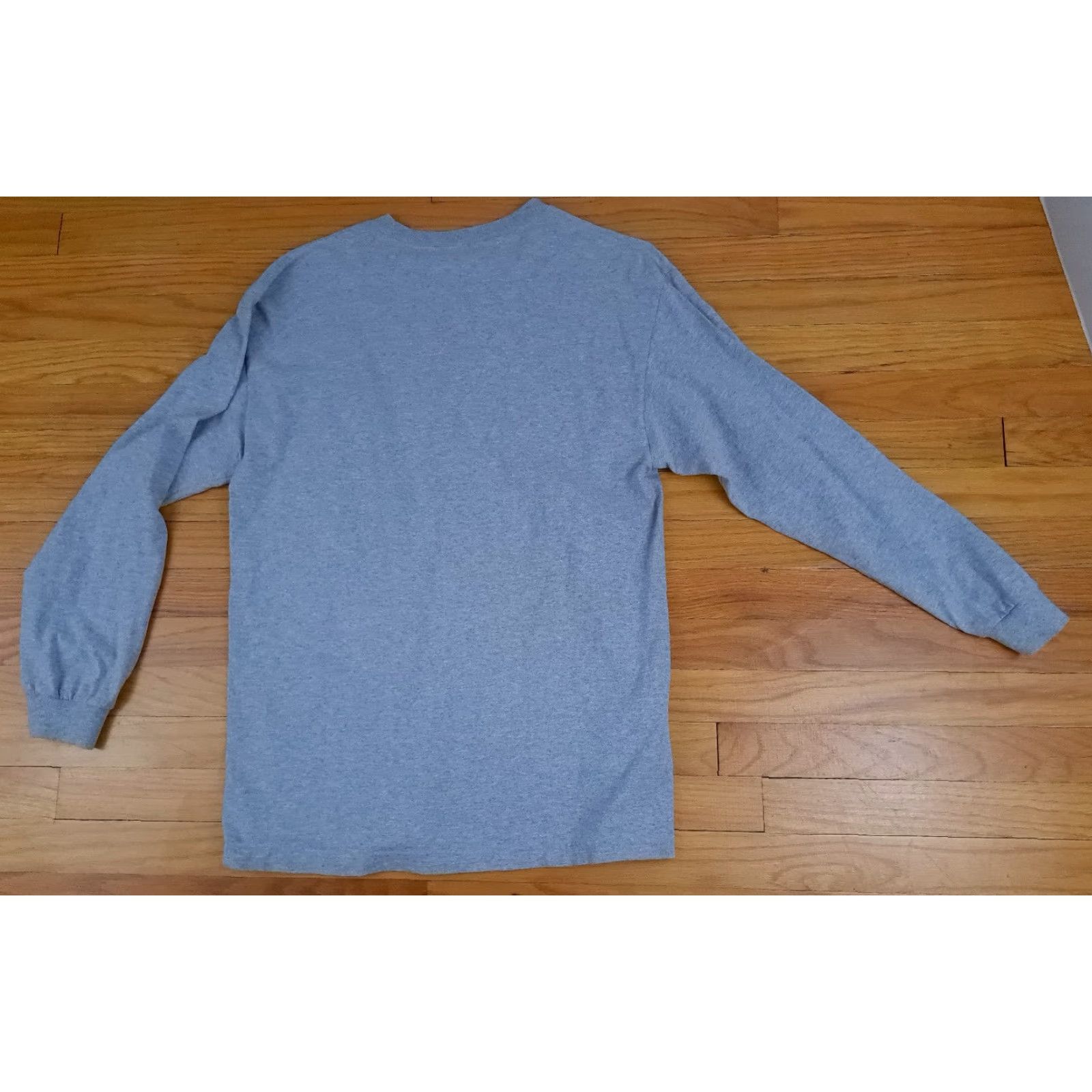 Vintage VINTAGE Hot Wheels in Flames Classic Printed Long Sleeve T-Shirt Grey M Adults Mens 男女 Size US M / EU 48-50 / 2 - 4 Thumbnail