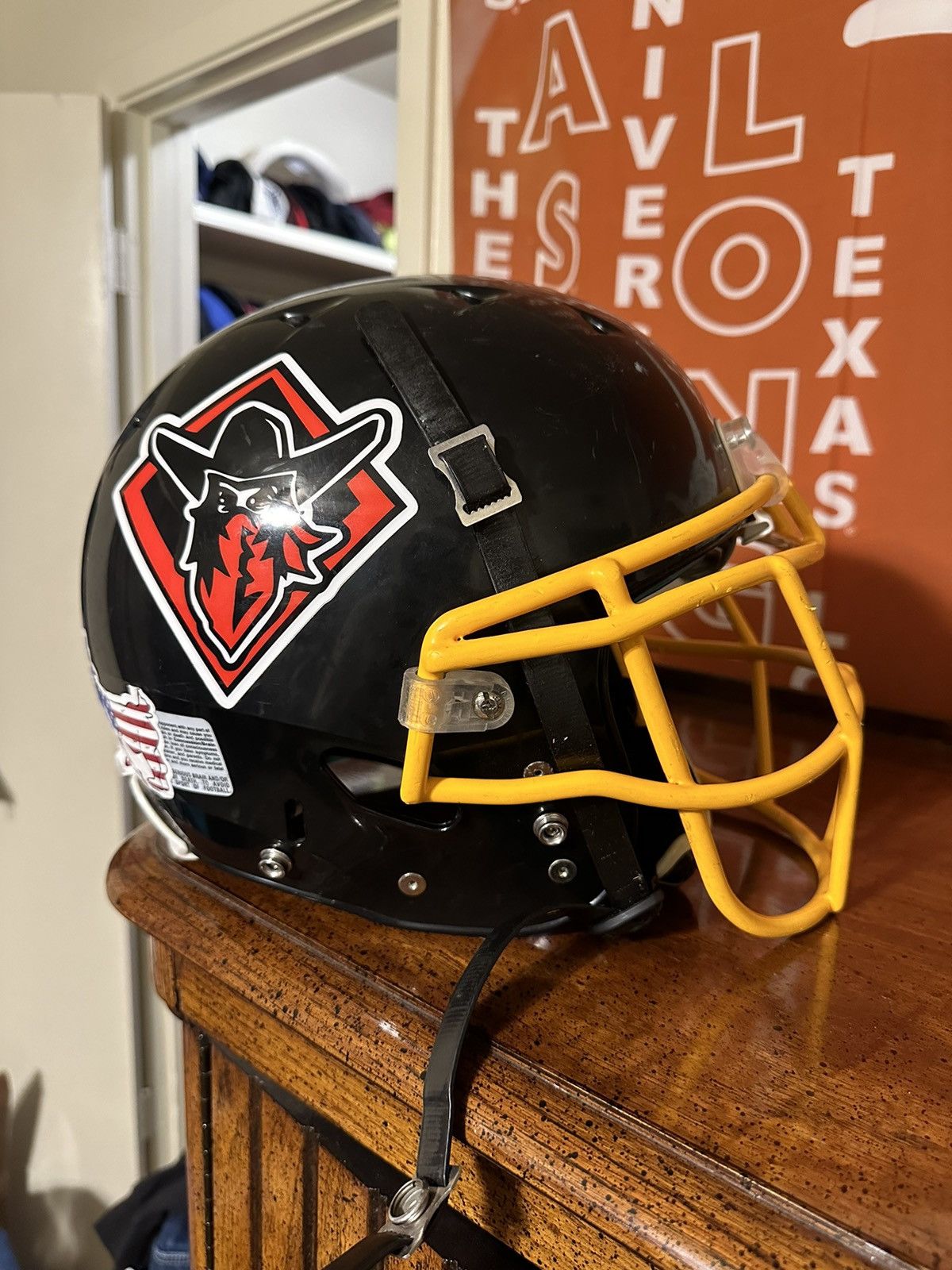 NCAA × NFL × Vintage Vintage Schutt outlaws “yellow & red” helmet 00s size medium Size ONE SIZE - 1 Thumbnail
