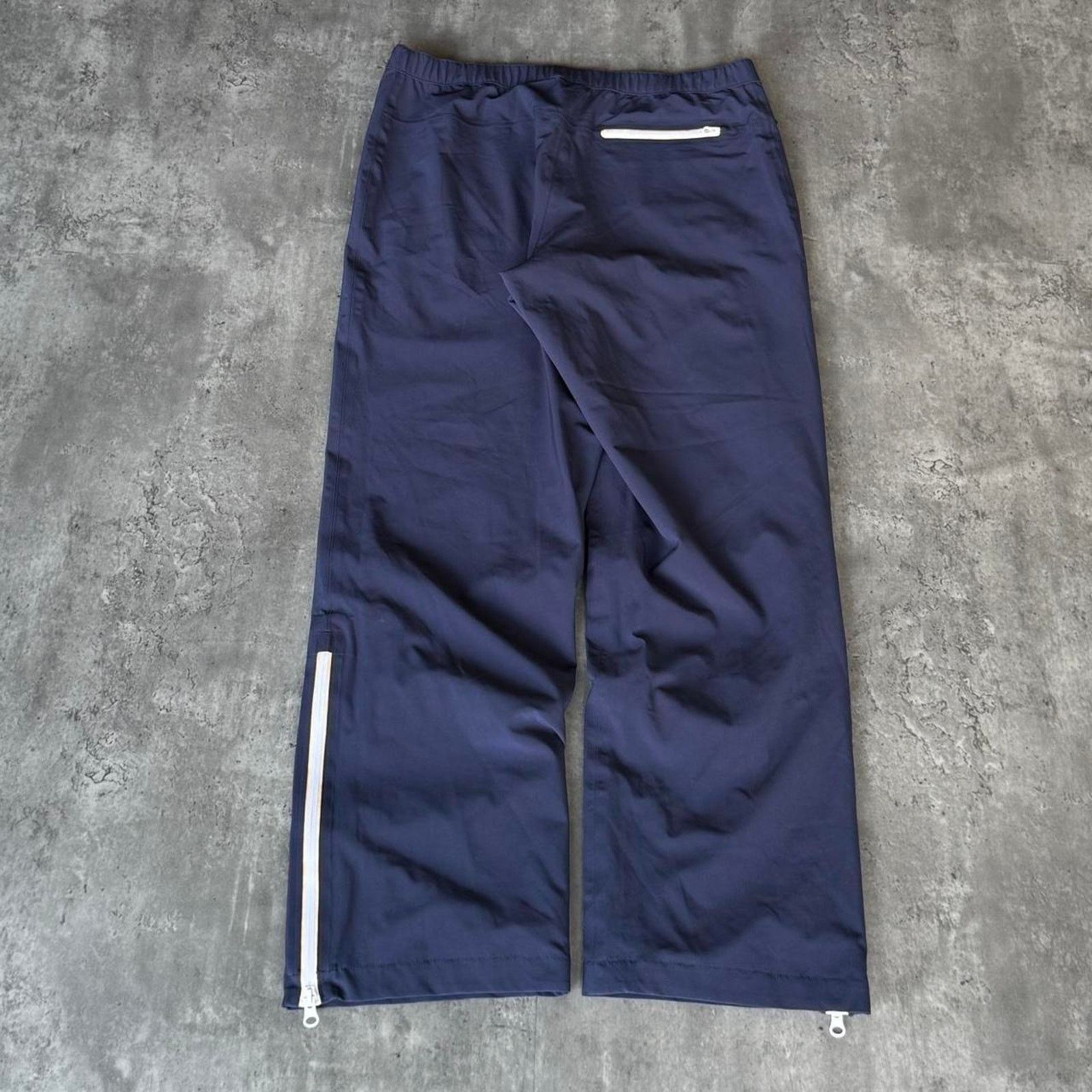 Japanese Brand × Lacoste × Vintage Vintage Y2K Lacoste Essential Lightweight Tech Utility Pants Size US 34 / EU 50 - 2 Thumbnail