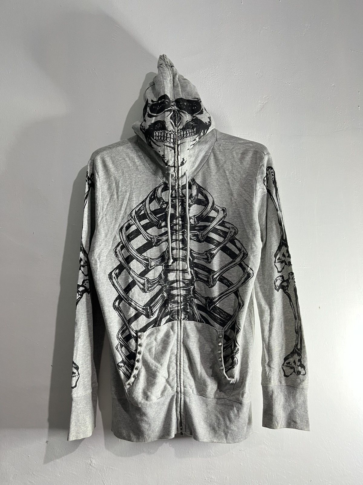 Hysteric Glamour 2000s glad news crazy skeleton studed faux fur hoodie Size US L / EU 52-54 / 3 - 1 Thumbnail