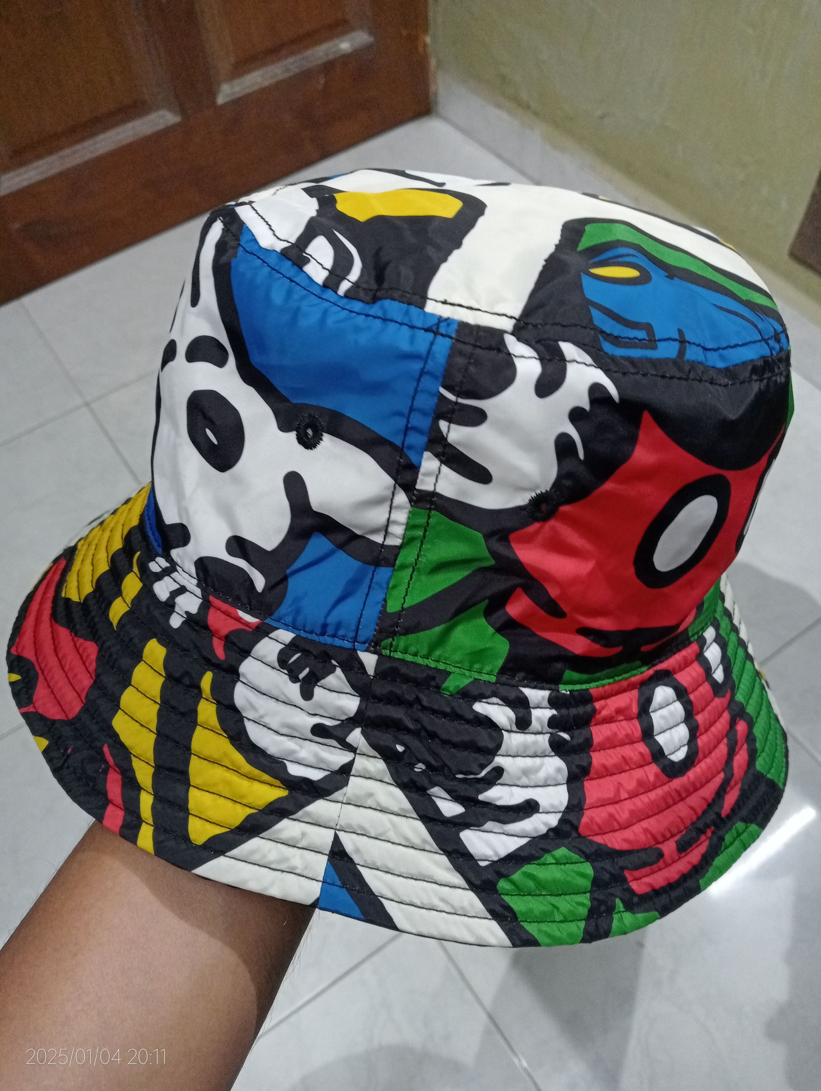 Levi's Levi's X Disney Mickey Mouse Bucket Hat Very Rare Size ONE SIZE - 1 Thumbnail