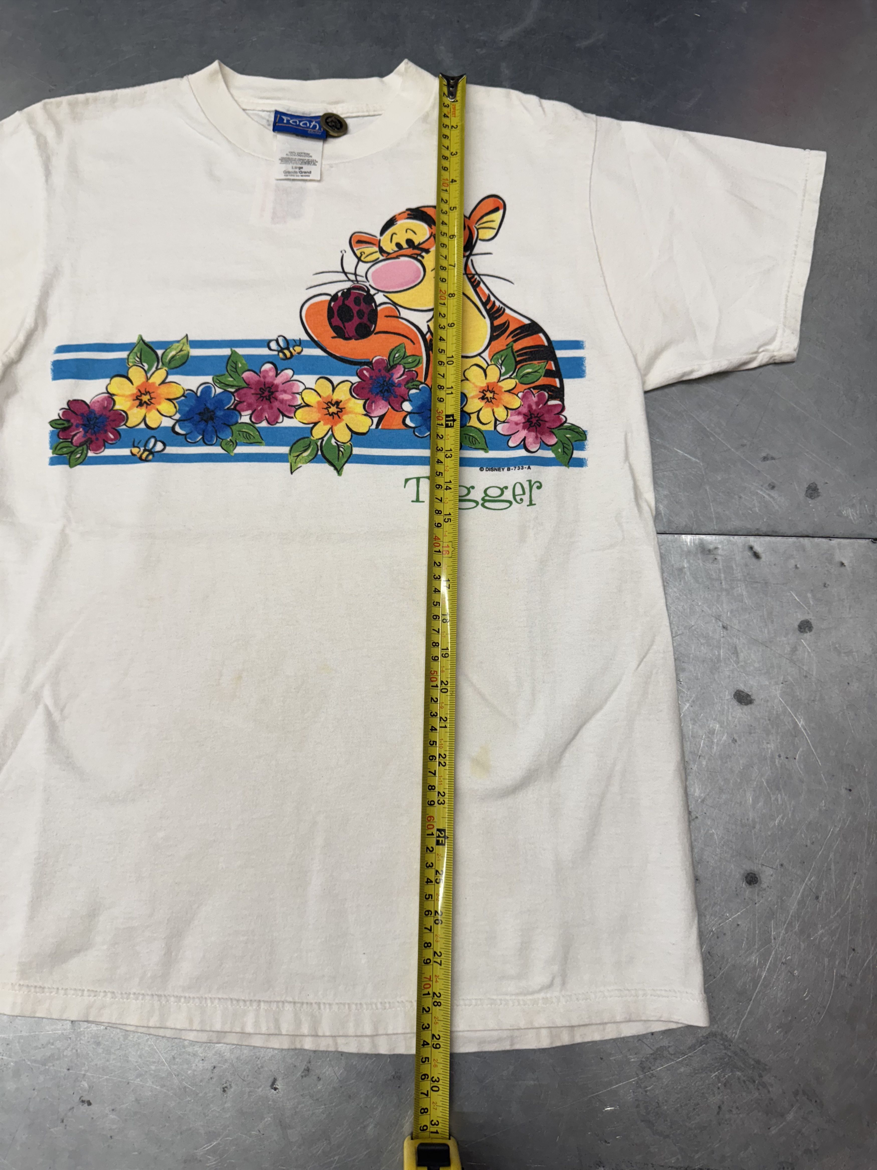 Disney Vintage Tigger Tee Size US L / EU 52-54 / 3 - 2 Thumbnail