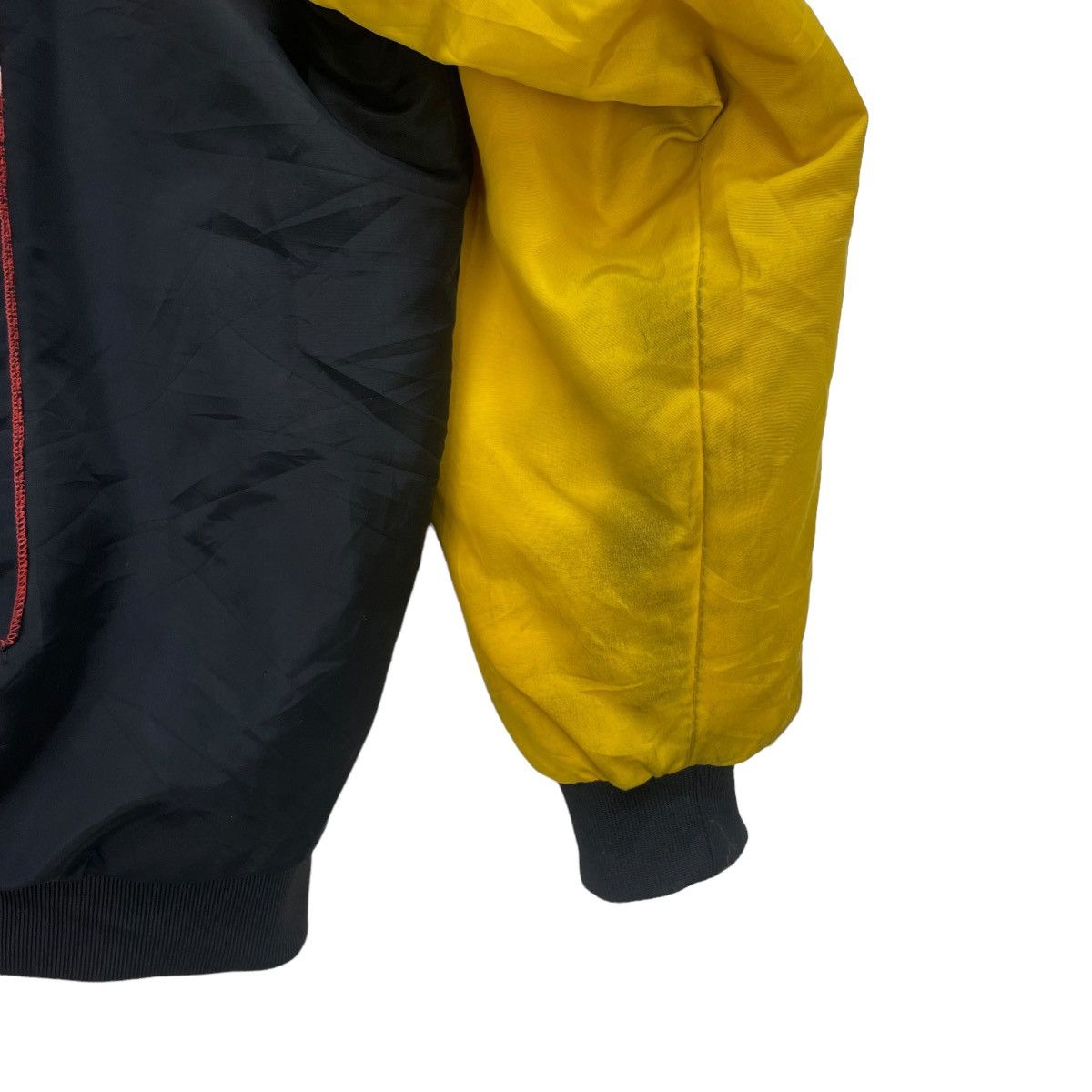 Japanese Brand Japanese Brand Fashion Bomber Colourfull Hooded Jacket Size US L / EU 52-54 / 3 - 6 Thumbnail