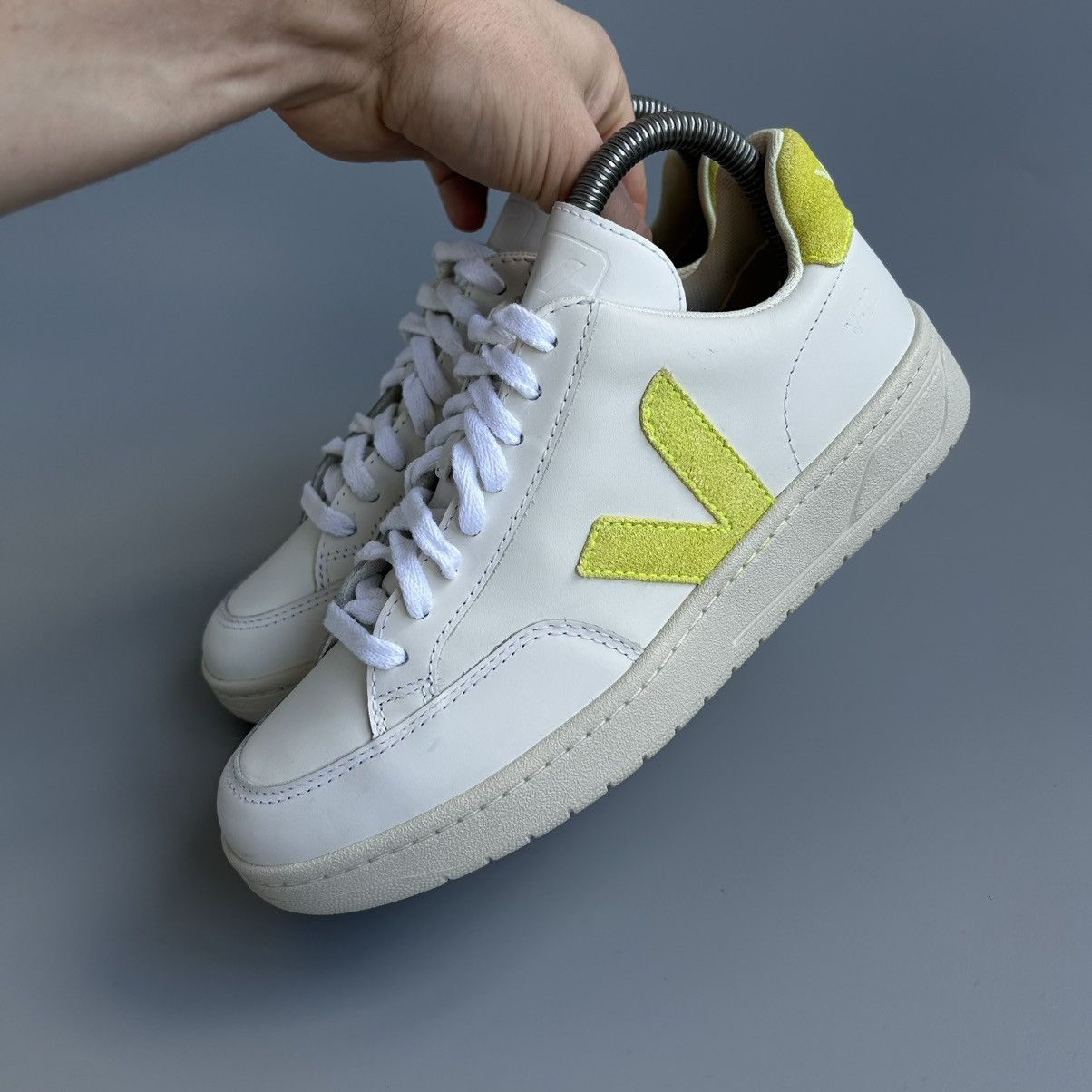 Veja Veja V-12 Leather Low Top Sneakers Shoes y2k premiata vibe Size US 6 / IT 36 - 9 Thumbnail