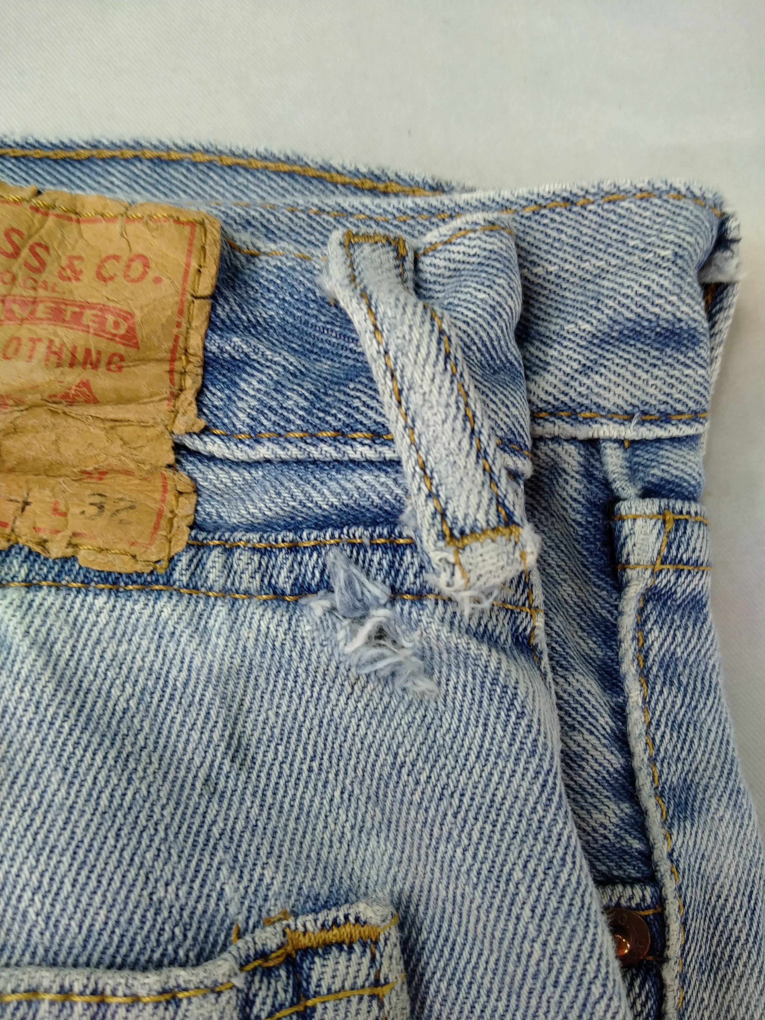 Japanese Brand Light Wash Vintage Levi's 505 35 x 31.5 Denim -JN349 Size US 35 - 18 Thumbnail