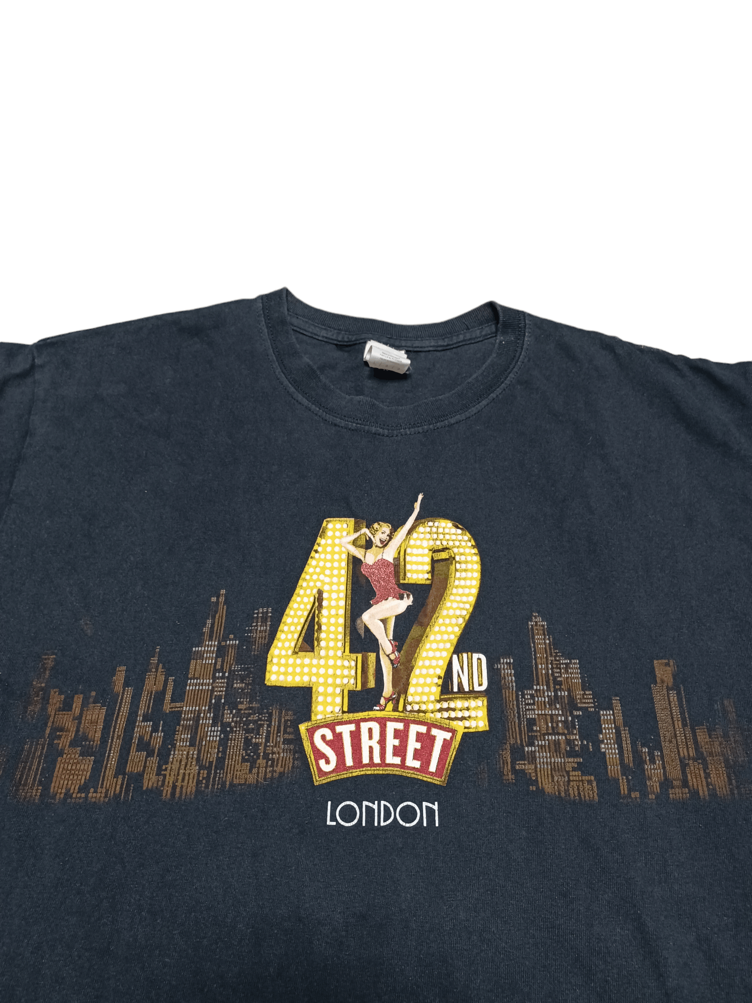 Gildan 42-ND STREET LONDON VINTAGE GILDAN HEAVY COTTON GIRL TEE Size US L / EU 52-54 / 3 - 2 Thumbnail