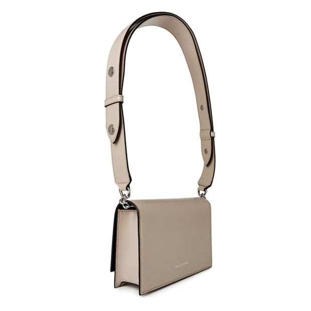 Alexander McQueen o1g2r1mq0824 Size: OS / Small Skull Bag in Camel Size ONE SIZE - 2 Thumbnail