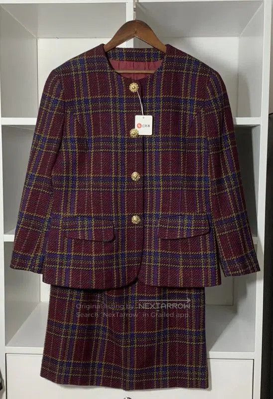Burberry Burberry Women's Multi-Colored Wool Dress. Size M / US 6-8 / IT 42-44 - 1 Thumbnail