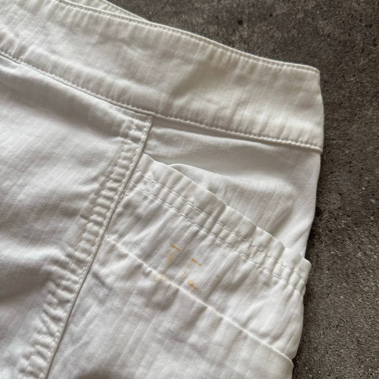 Dolce & Gabbana Dolce & Gabbana Vintage Belted Mini Skirt Size 32" / US 10 / IT 46 - 9 Thumbnail