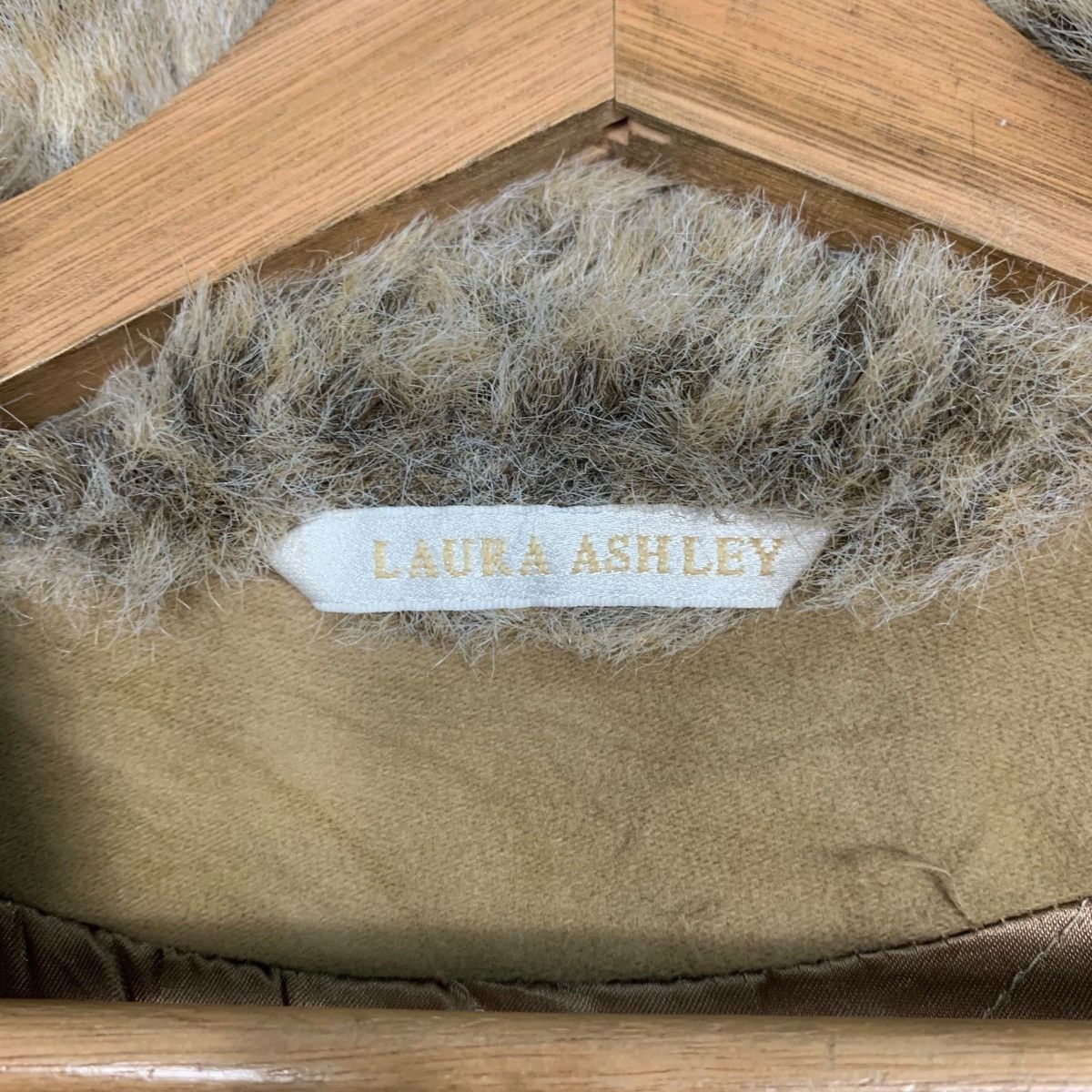 Laura Ashley LAURA ASHLEY Faux Fur Lining Belted Cotton Coat #2671-C120 Size S / US 4 / IT 40 - 14 Thumbnail