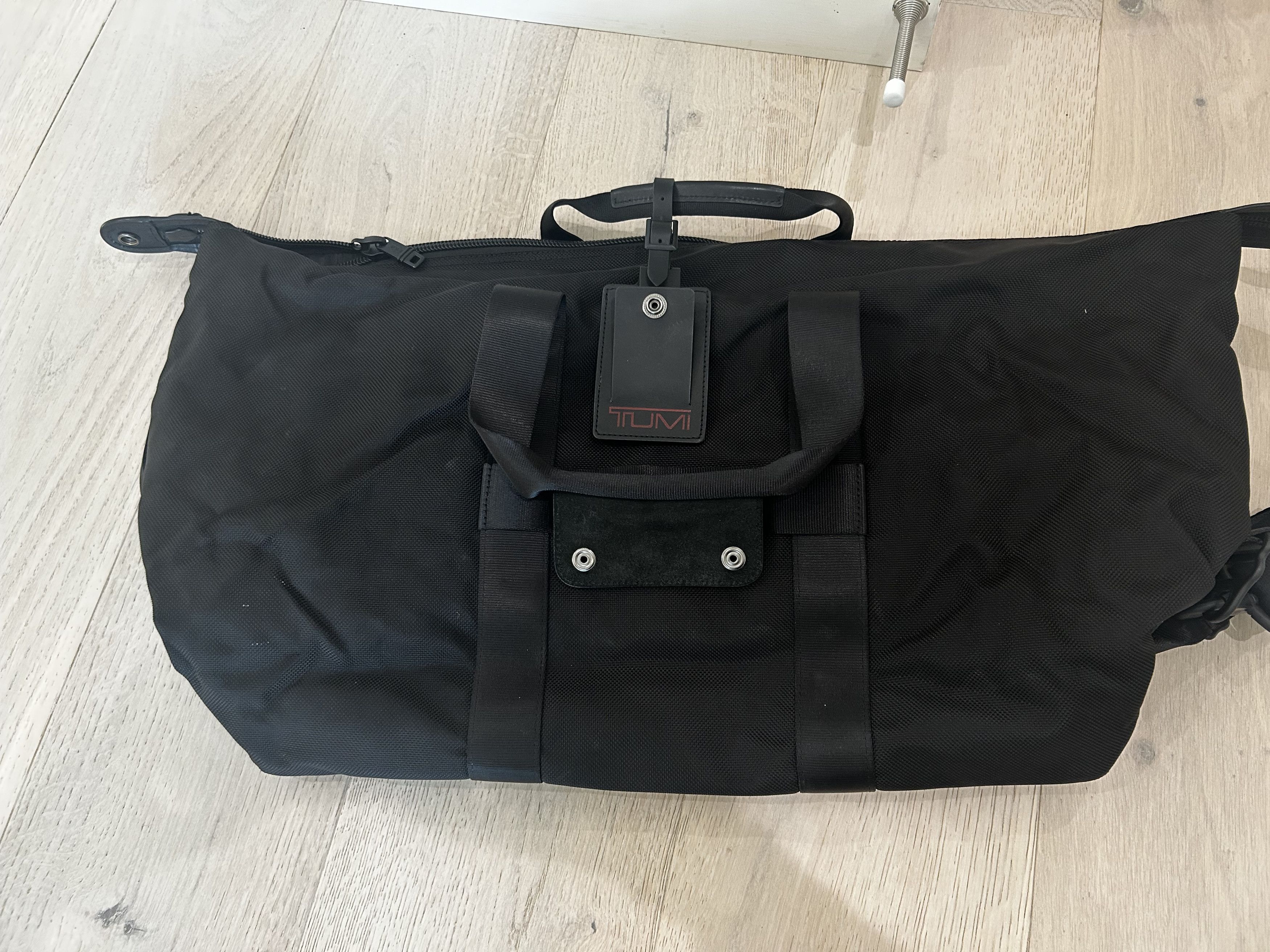 Tumi TUMI Nylon Carry-On Duffel Bag – Used, Good Condition Size ONE SIZE - 1 Thumbnail