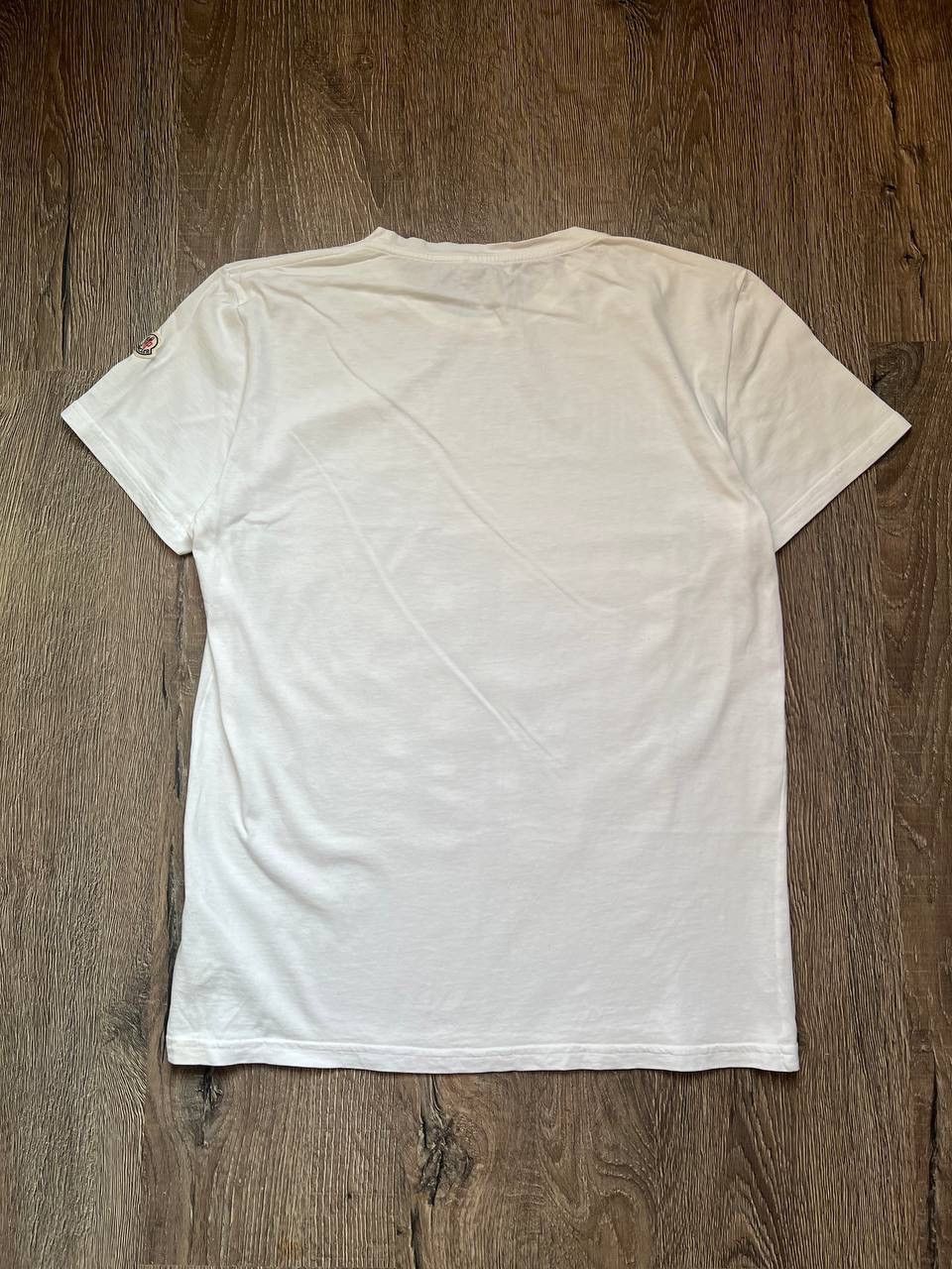 Moncler × Vintage Vintage Moncler 52 print short sleeve logo white t shirt Size US S / EU 44-46 / 1 - 2 Thumbnail