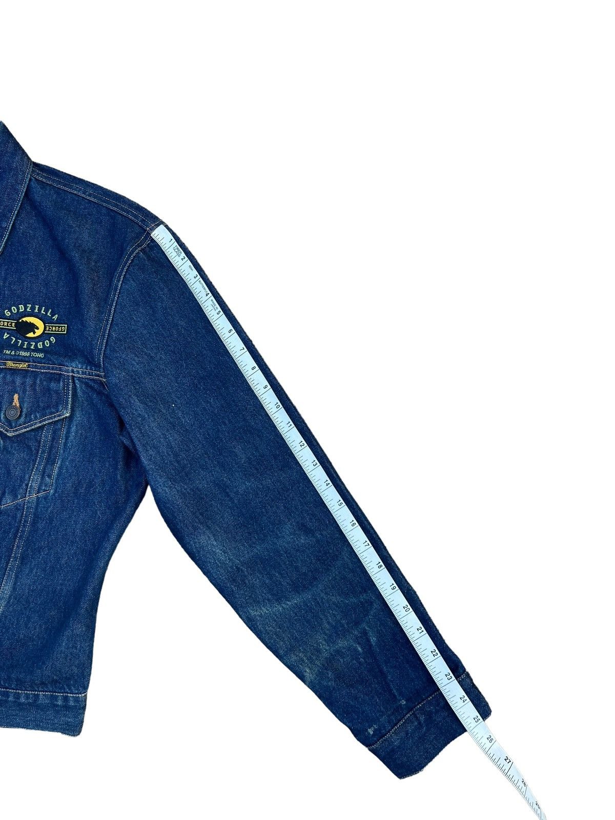 Vintage VTG 90s Wrangler Blue Bell X Godzilla G-Force Denim Jacket Size US L / EU 52-54 / 3 - 4 Thumbnail