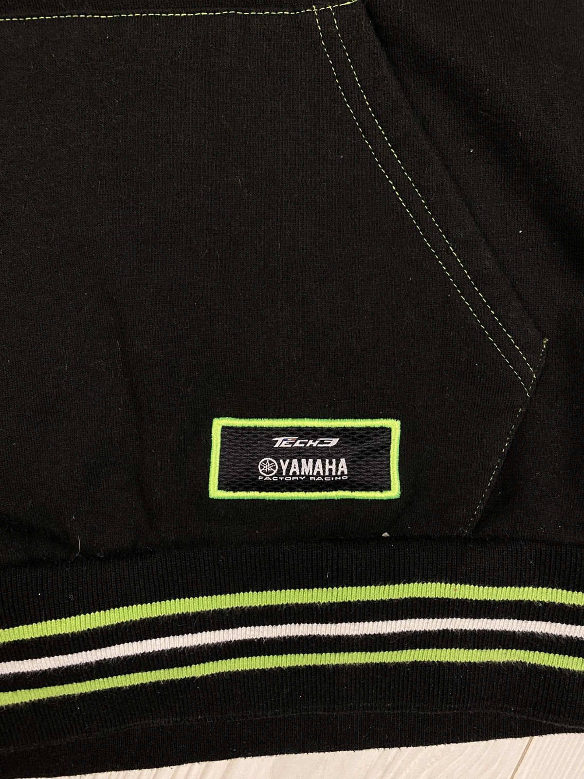Vintage × Yamaha Vintage Yamaha racing factory tech3 big logo y2k style Size US XL / EU 56 / 4 - 7 Thumbnail