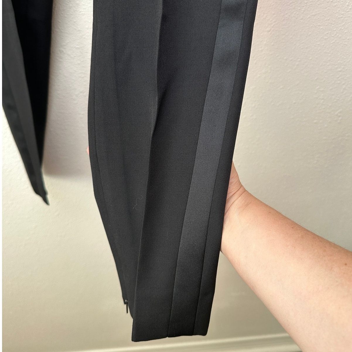 Yves Saint Laurent Saint Laurent Black Tuxedo Pants Satin Stripe Zip Hem US 6 Size 28" / US 6 / IT 42 - 8 Thumbnail