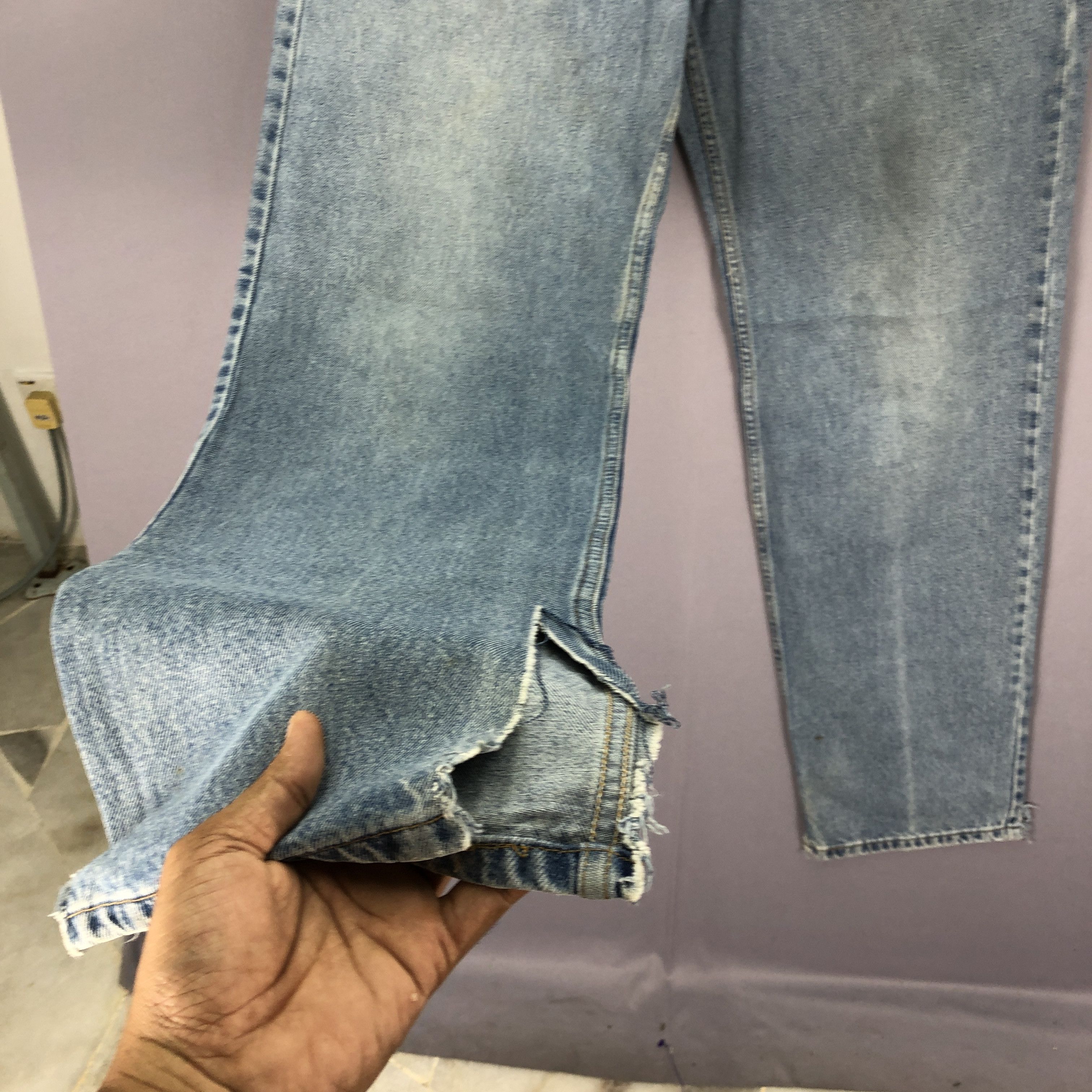 Levi's Vintage Baggy Levis 550 Jeans Levis Stone Wash Faded Denim Size US 36 / EU 52 - 8 Thumbnail