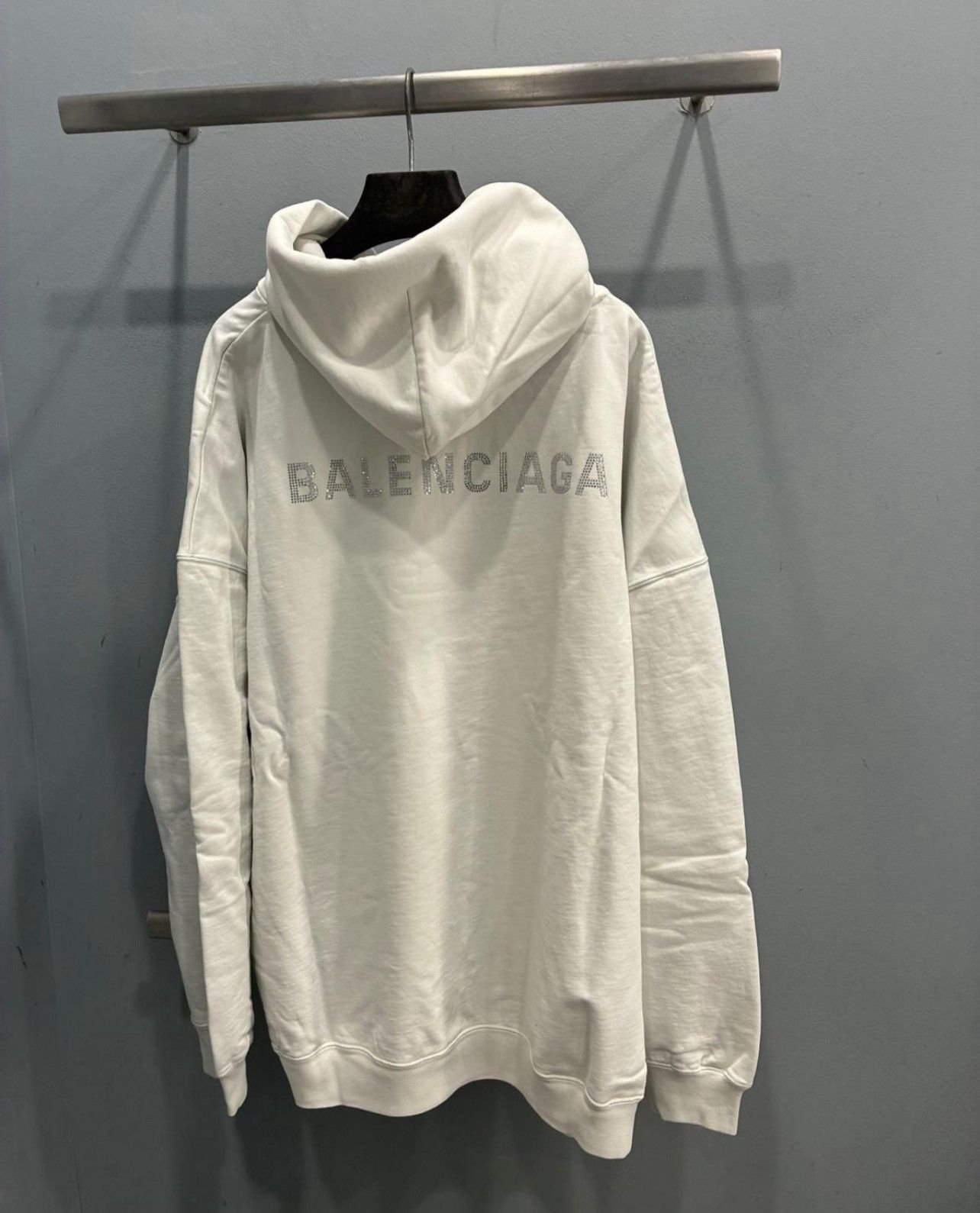 Balenciaga Oversized Burning Unity T-shirt in Black Size US L / EU 52-54 / 3 - 8 Thumbnail