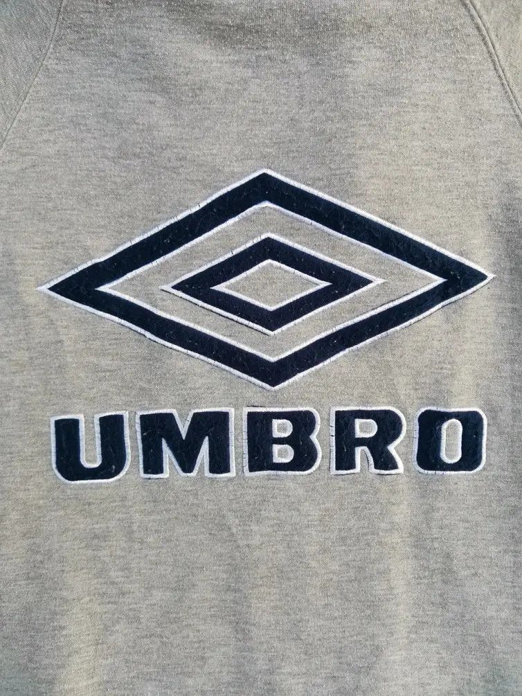 Umbro Rare!!! Umbro Big Logo Zipper Hoodie Sweaters Size US XL / EU 56 / 4 - 12 Thumbnail