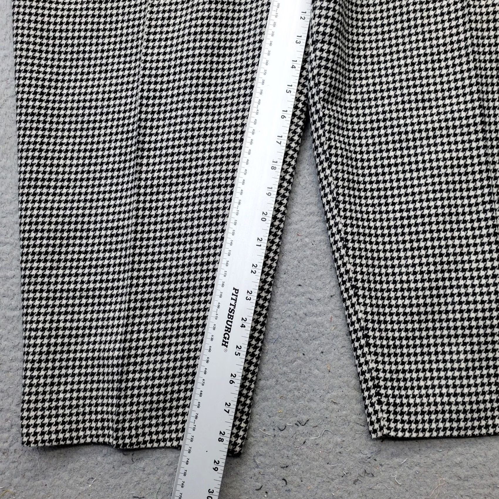 Vintage Requirements Pants Womens 24W Trousers Women Multi Houndstooth Pleated Front Carrot Fit Size 42" / US 20 - 4 Thumbnail