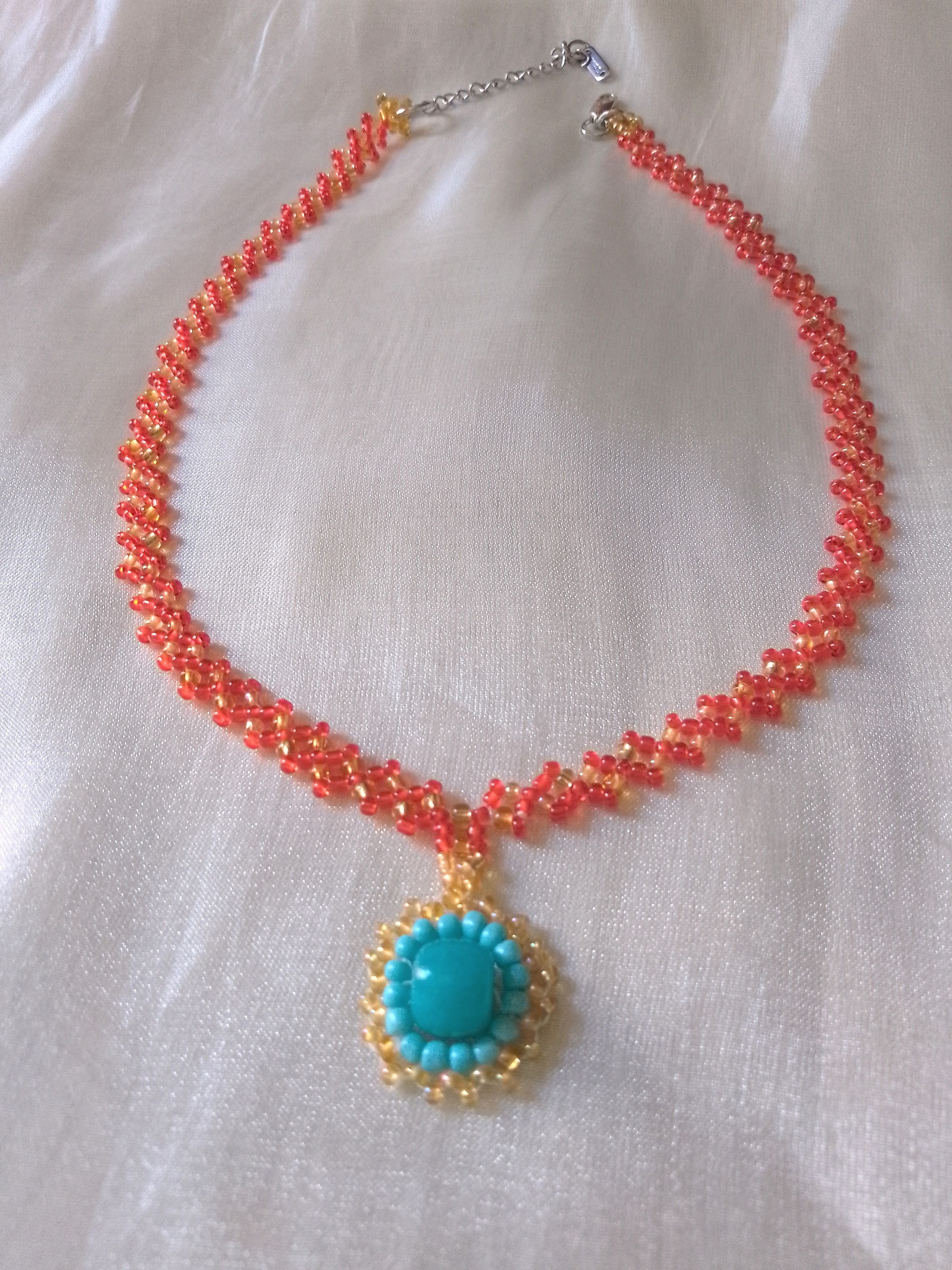 Handmade Red gold necklace with pendant natural jade gemstone Size ONE SIZE - 2 Thumbnail