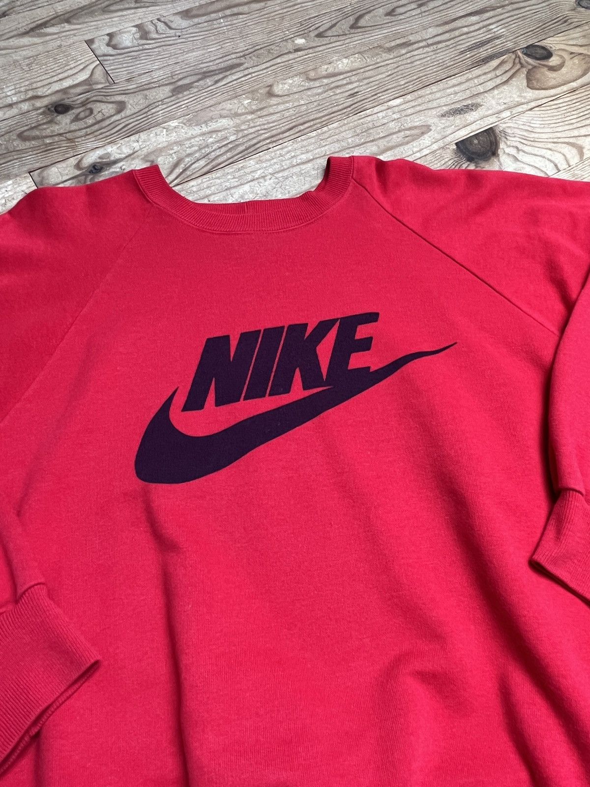 Nike × Vintage Vintage Nike red sweatshirt swoosh Size US M / EU 48-50 / 2 - 2 Thumbnail