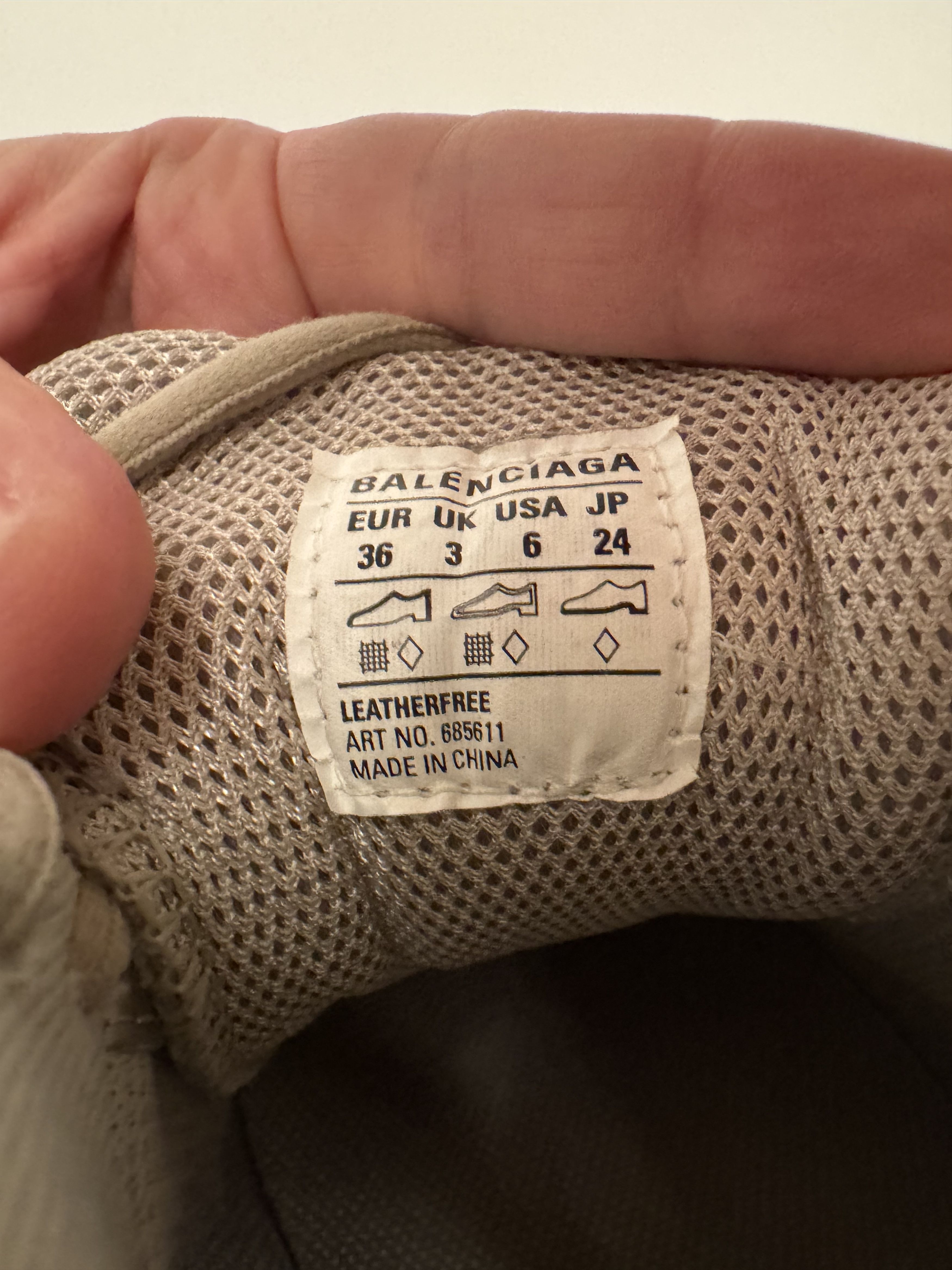 Balenciaga Balenciaga defender Size US 6 / IT 36 - 13 Thumbnail