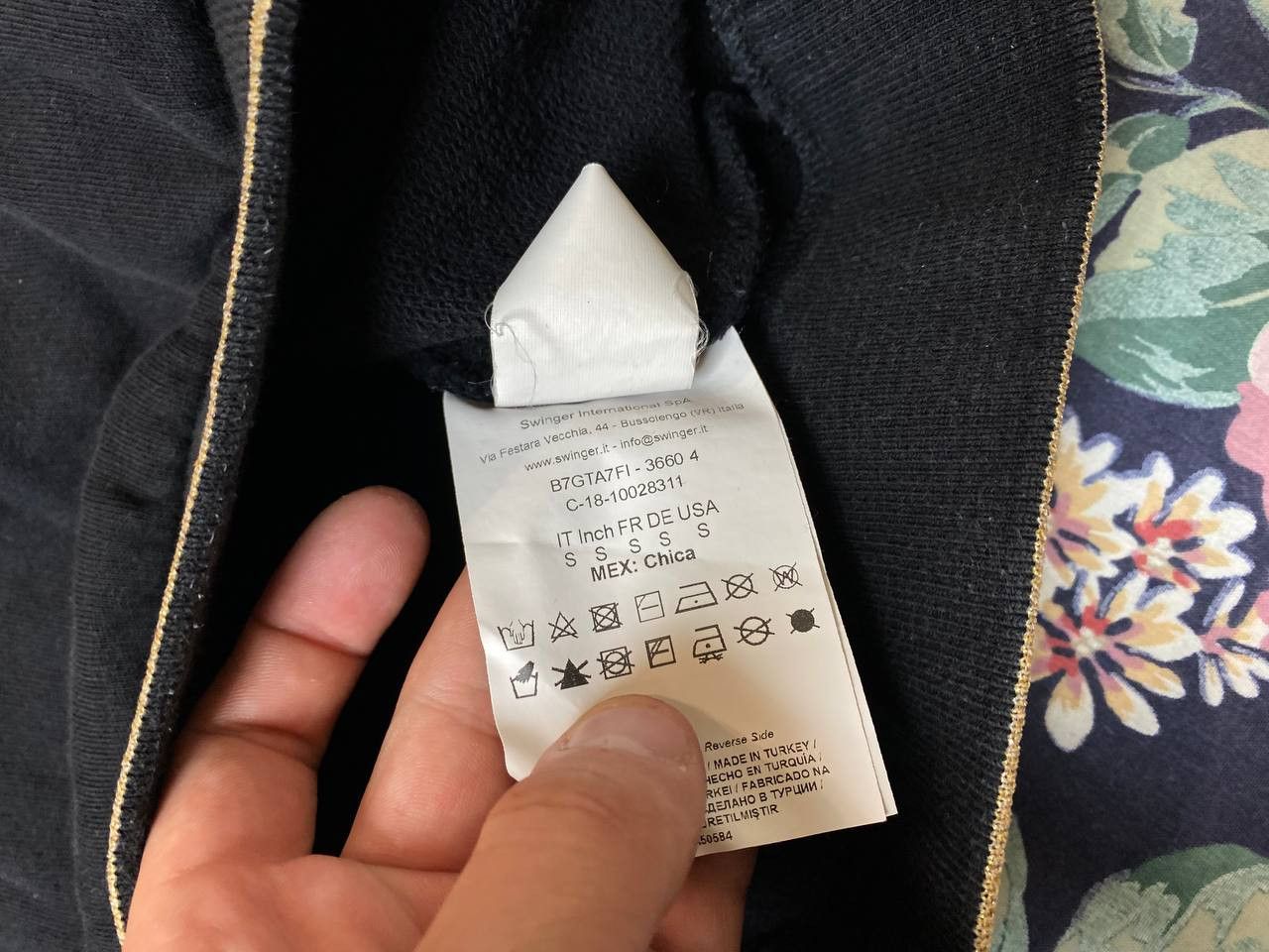 Versace Versace Jeans Sweatshirt Big Logo Size US S / EU 44-46 / 1 - 4 Thumbnail