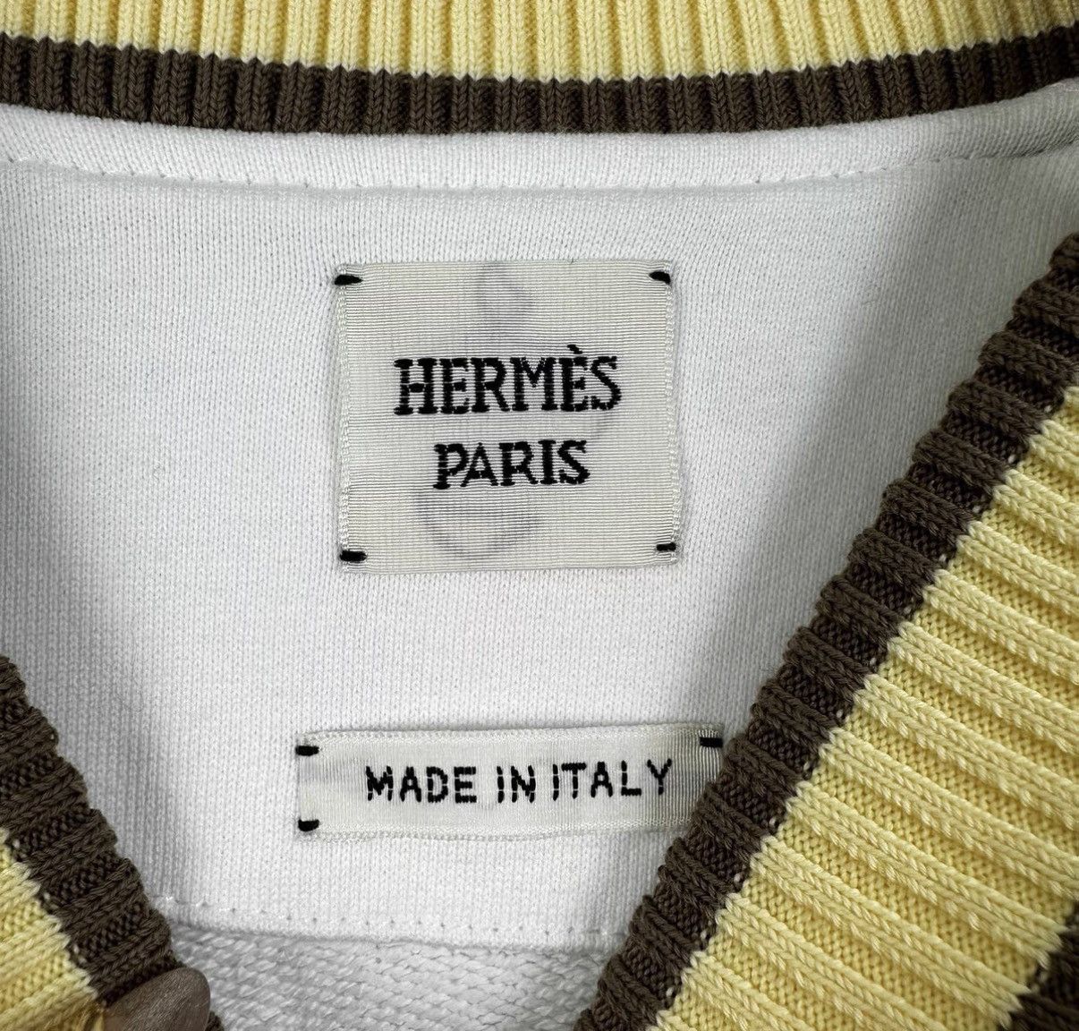 Hermes Hermes V-neck Sweatshirt with Chest Embroidery Logo K12 Size XS / US 0-2 / IT 36-38 - 4 Thumbnail