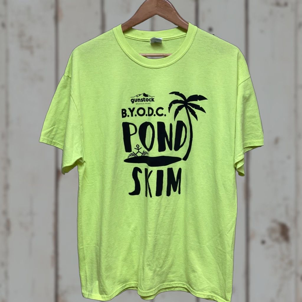 Port & Company Mens XL T-shirt Ski Gunstock Mountain Pond Skim Yellow Short Sleeve bum Size US XL / EU 56 / 4 - 1 Thumbnail