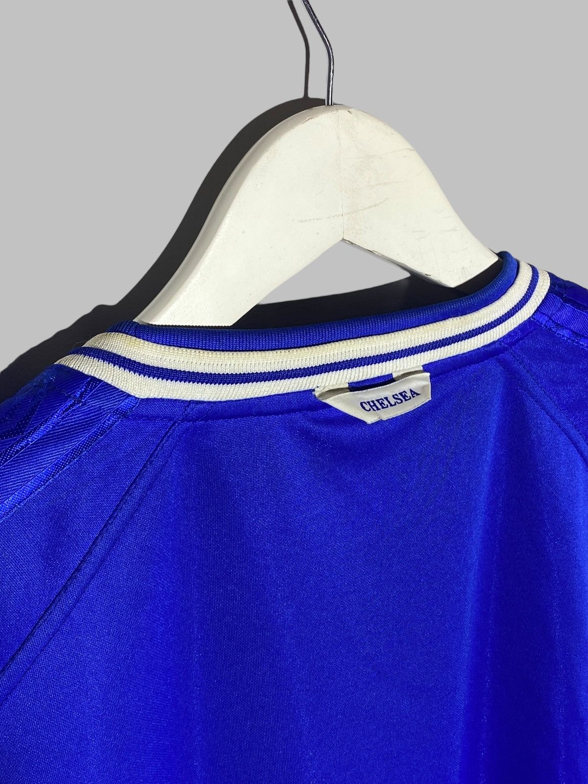 Umbro 🔥 00s CHELSEA ADIDAS JERSEY VINTAGE RARE STAMFORD BRIDGE Size US L / EU 52-54 / 3 - 18 Thumbnail