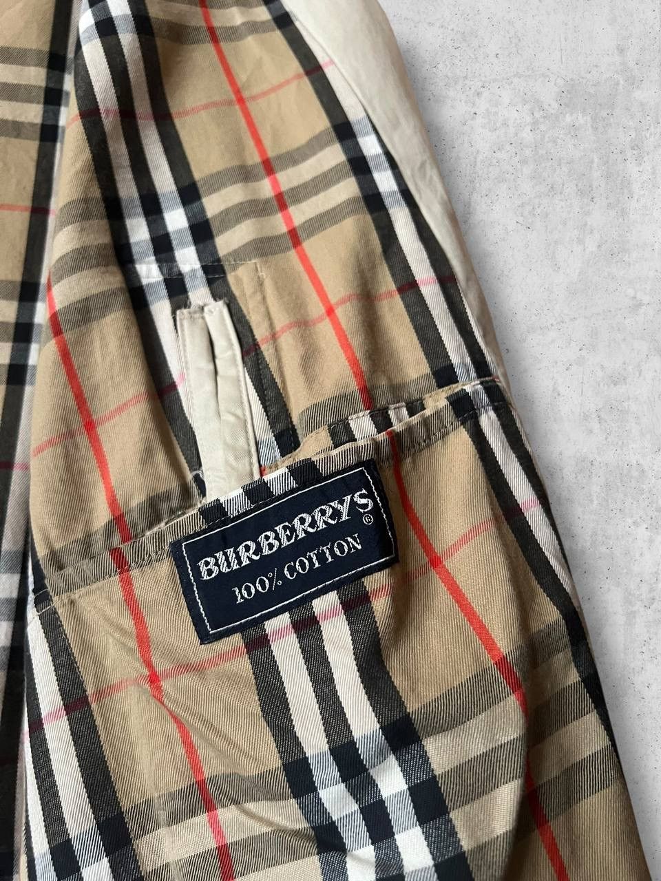 Burberry Burberry’s NOVA CHECK Vintage Trench jacket beige Size US S / EU 44-46 / 1 - 9 Thumbnail