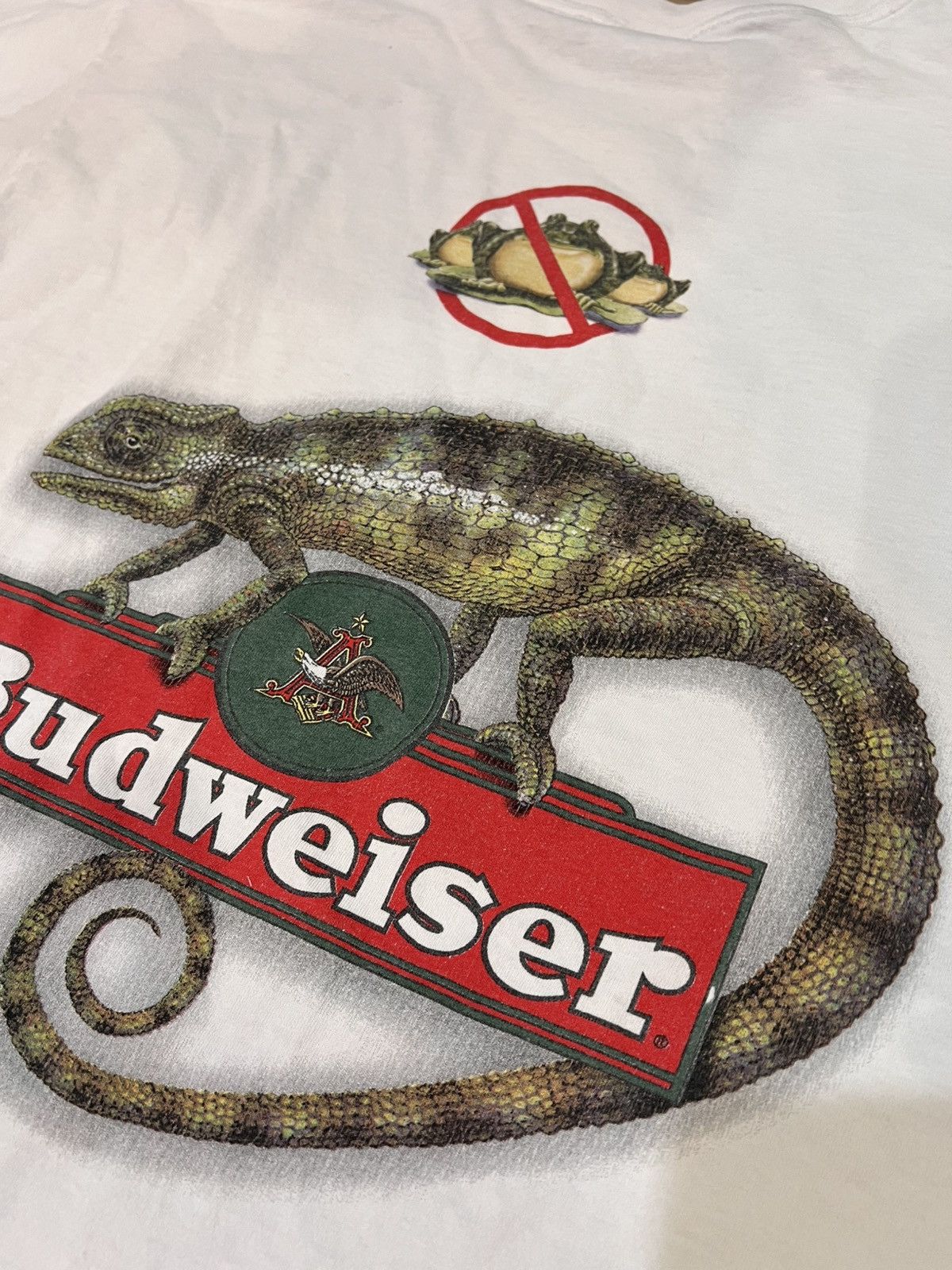 Vintage Vintage Budweiser Lizard Tee Size US XL / EU 56 / 4 - 3 Thumbnail