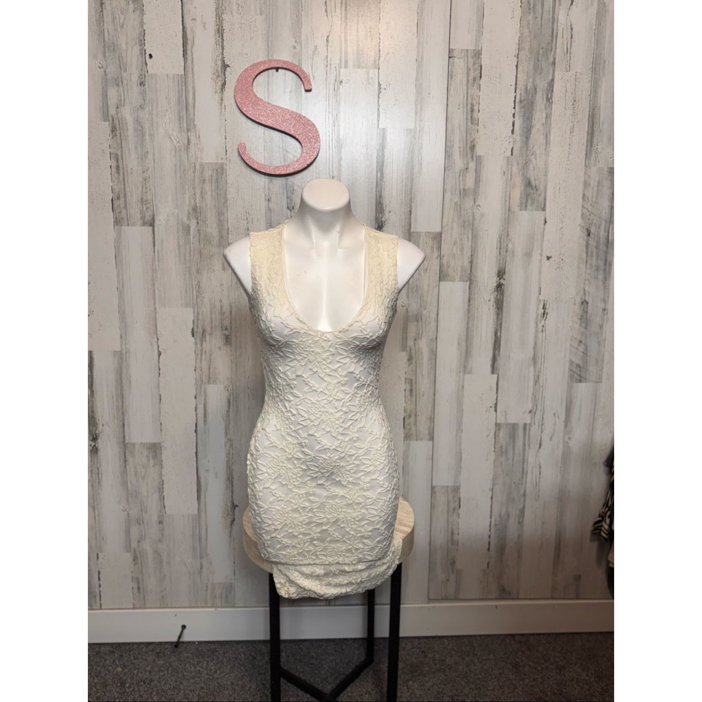 Other Love Chesley White Lace Bodycon Mini Dress | Sleeveless Scoo Size S / US 4 / IT 40 - 1 Thumbnail