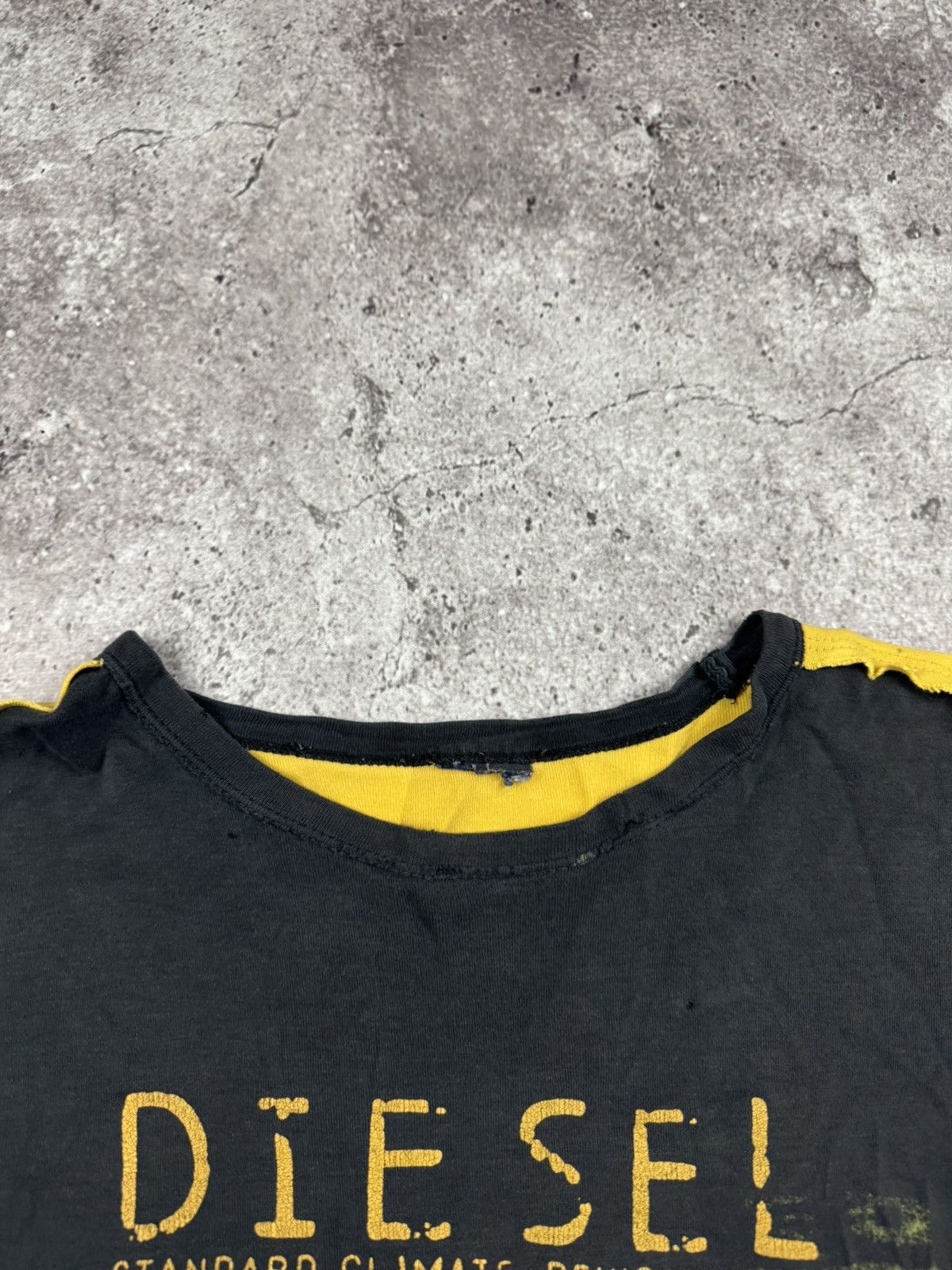 Diesel Diesel Vintage Distressed T-Shirt Big Logo Y2K Japanesse Size US L / EU 52-54 / 3 - 7 Thumbnail